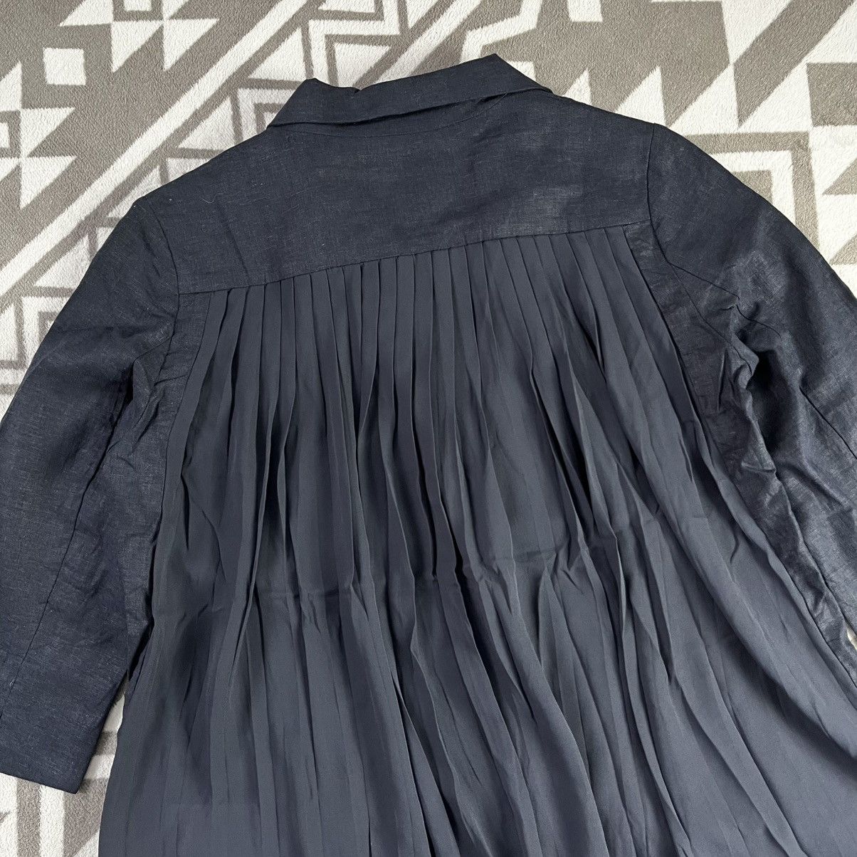 Hussein Chalayan Hussein chayalan back cringkle blazers Size L / US 10 / IT 46 - 7 Thumbnail