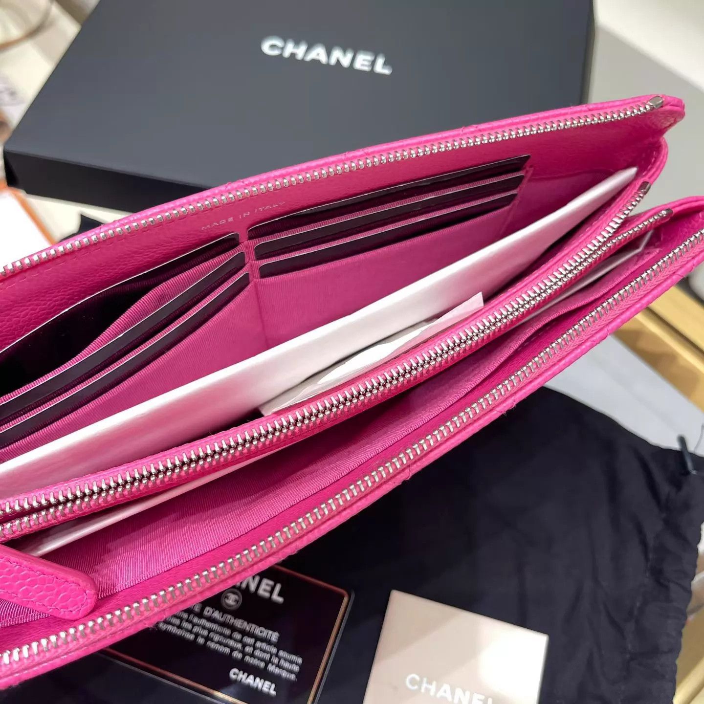 Chanel Chanel Litchi Cowhide Unused Clutch 26x12 AK940 Size ONE SIZE - 8 Thumbnail