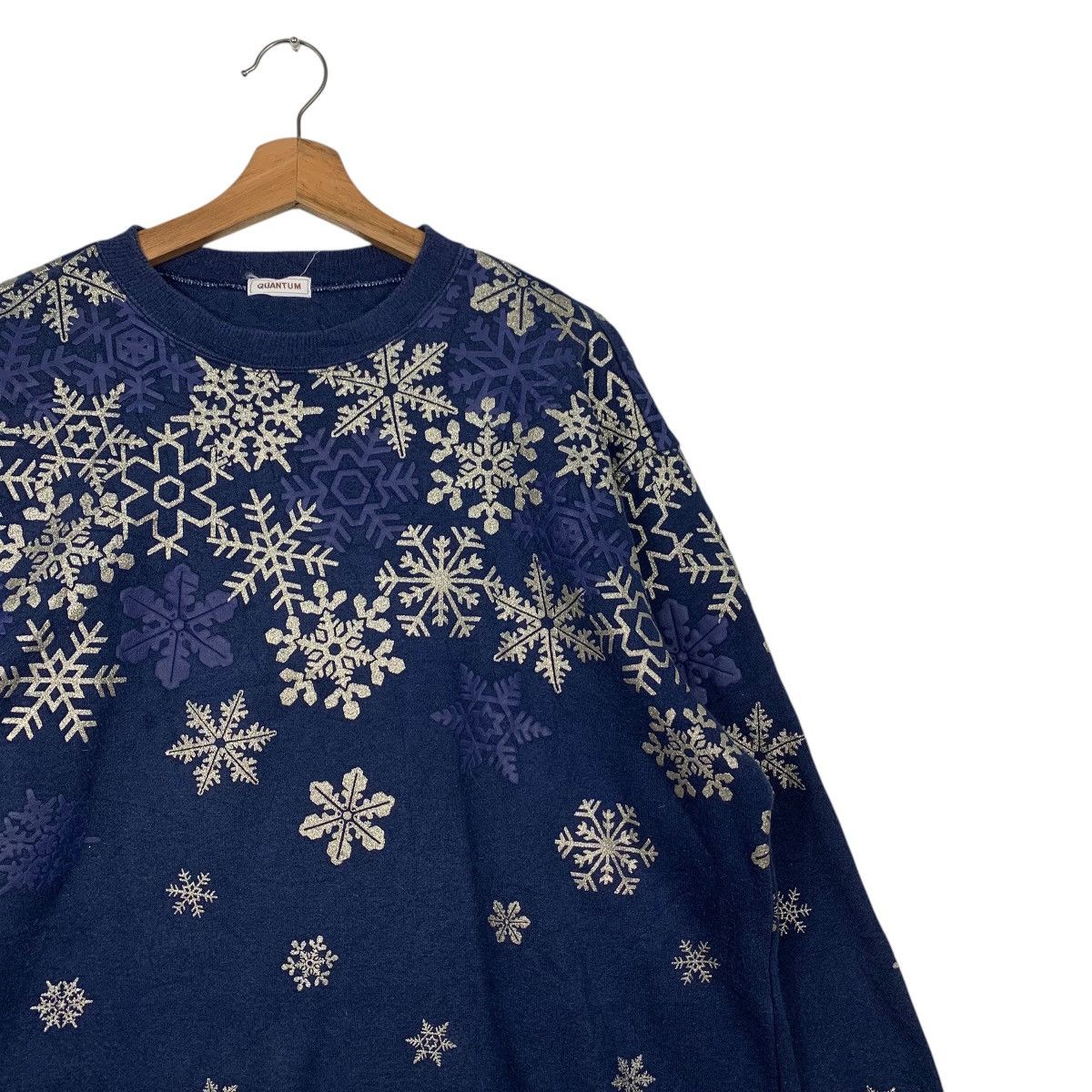 Vintage QUANTUM Snowflakes Logo Crewneck Pullover Sweater #2866-C129 Size US M / EU 48-50 / 2 - 4 Thumbnail