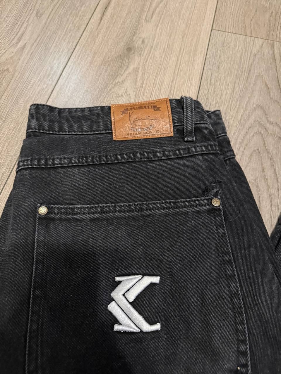 Karl Kani Karl Kani Rap Sk8 Y2K Jeans Carpenter Black Size 34 Size US 34 / EU 50 - 5 Thumbnail