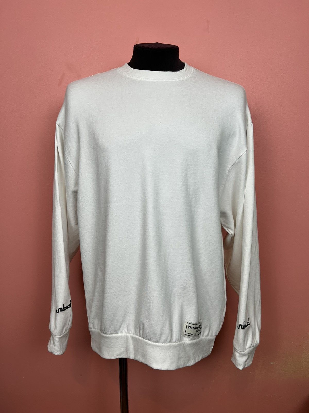 Other The giving movement sustainable uae sweatshirt oversized Size US S / EU 44-46 / 1 - 1 Thumbnail