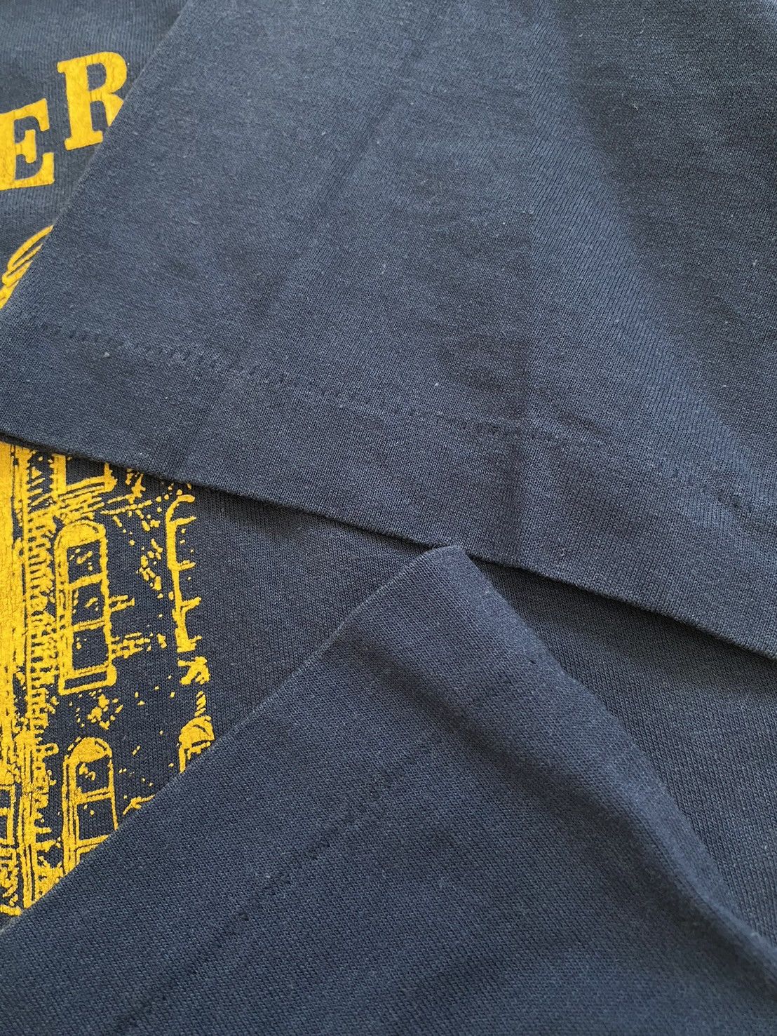 Vintage Vintage Manchester Graphic Tee Size US L / EU 52-54 / 3 - 4 Thumbnail