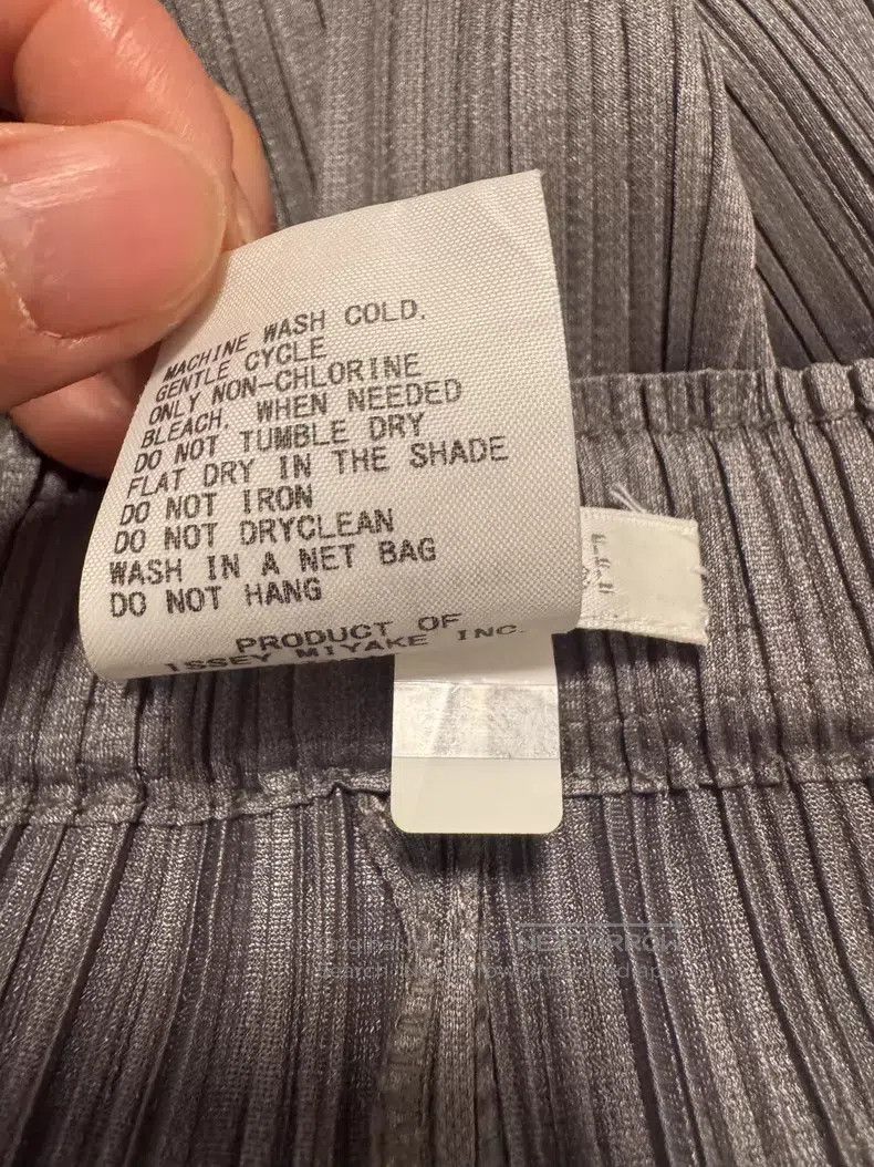 Issey Miyake Issey Miyake size:3 Gray pants Size 31" - 2 Thumbnail