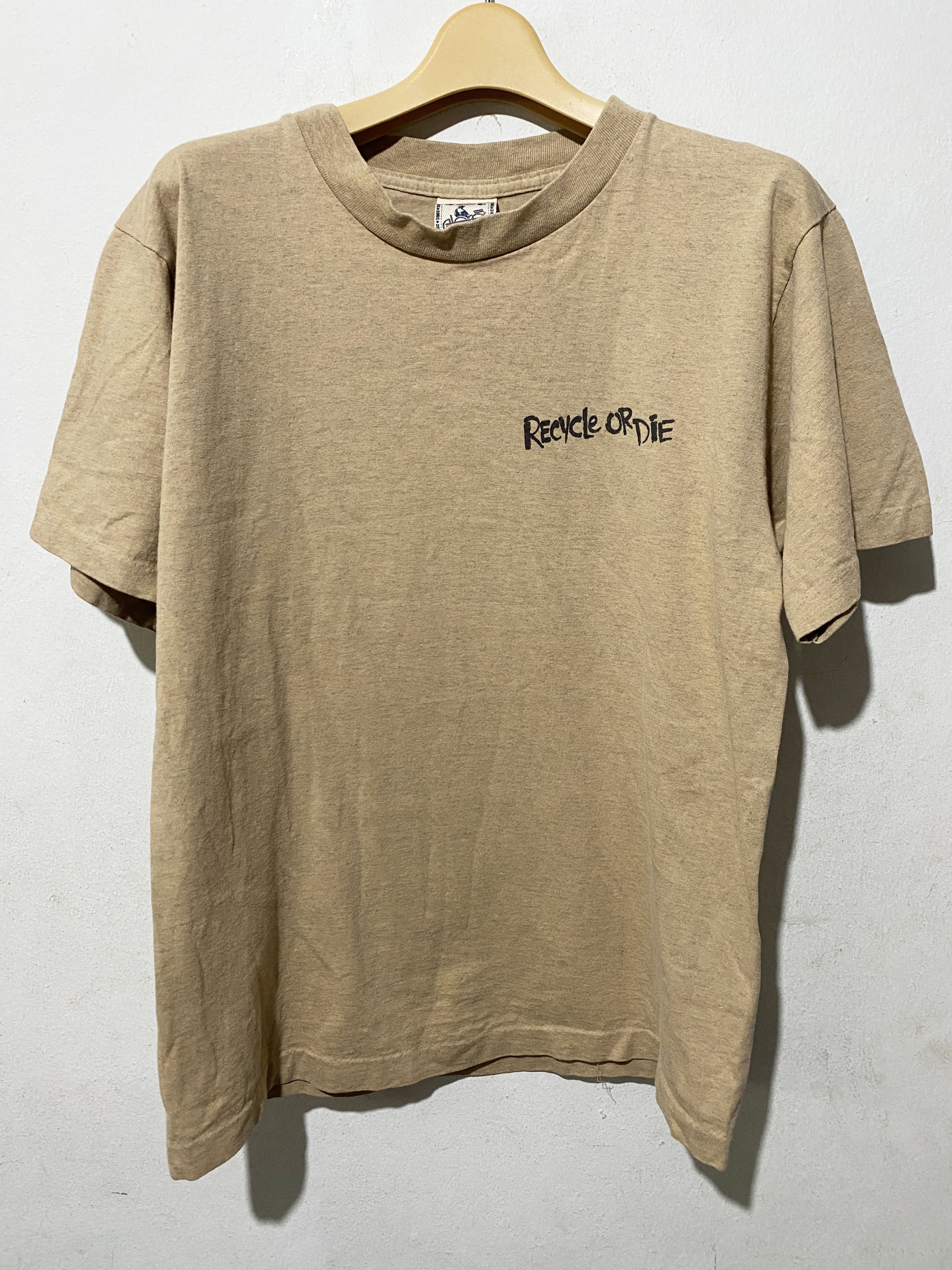 Vintage Vintage 90s Recycle or Die Shirt Size US M / EU 48-50 / 2 - 4 Thumbnail
