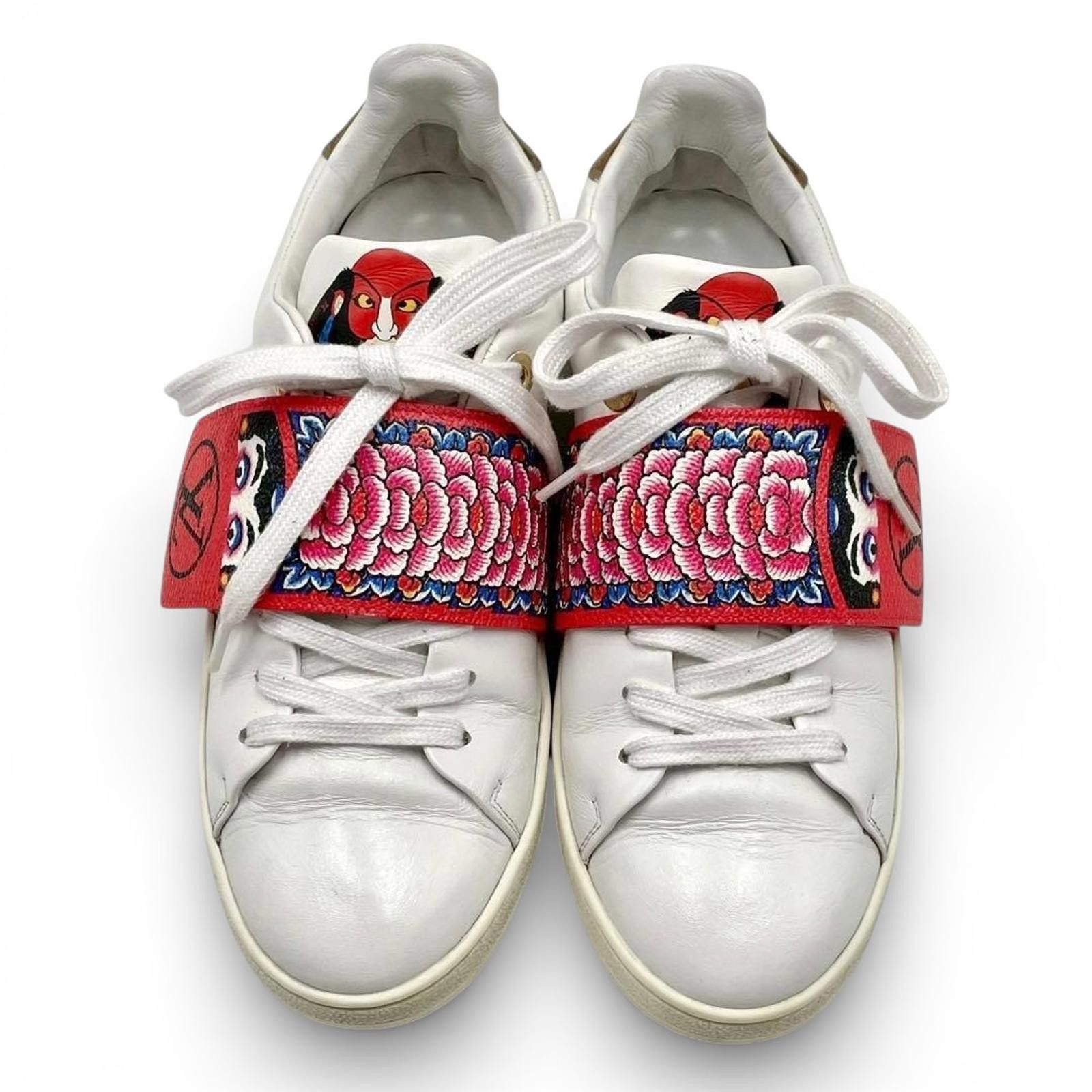 Louis Vuitton Louis Vuitton - White Leather Sneakers Size US 7.5 / IT 37.5 - 2 Thumbnail