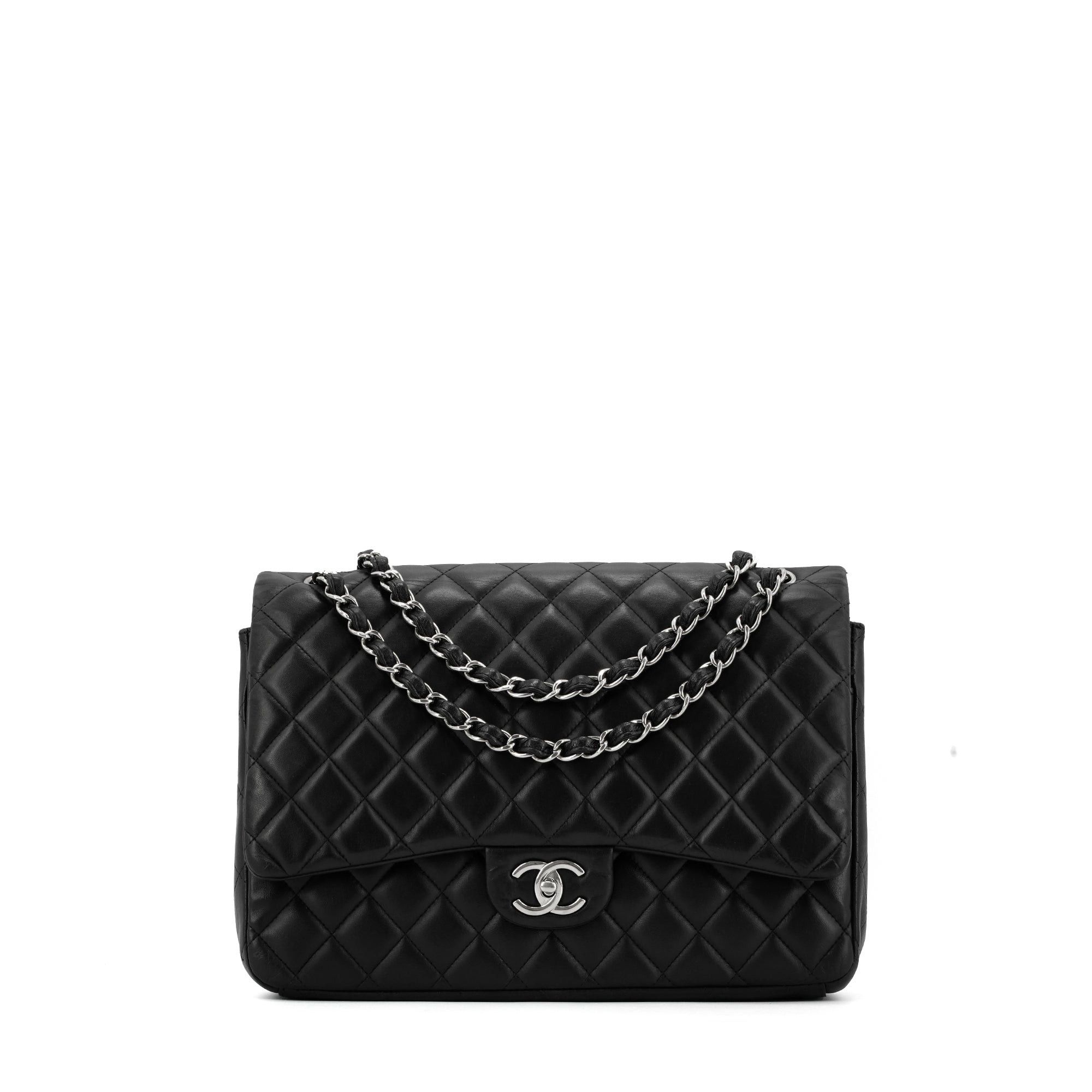 Chanel CHANEL - Chanel Classic/Timeless Maxi Jumbo shoulder bag in black smooth leather Size ONE SIZE - 1 Thumbnail