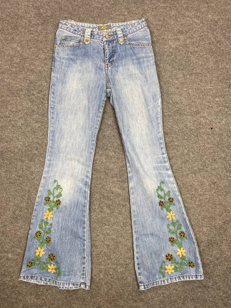 Japanese Brand vintage japanese brands embroided design bootcut flare denim Size 30" / US 8 / IT 44 - 7 Thumbnail