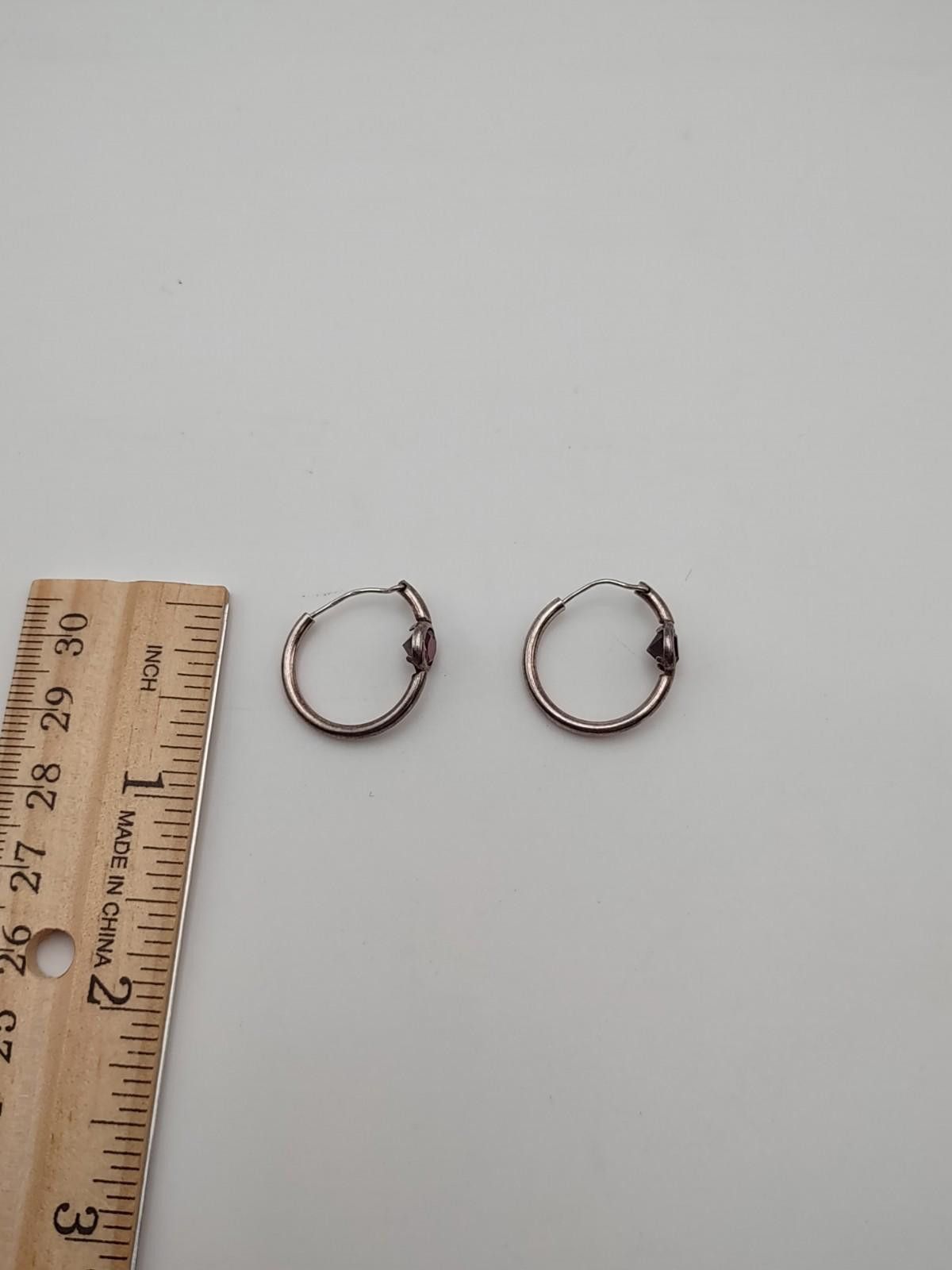 The Unbranded Brand Vintage Silver Tone Hoop Earrings Purple Stone Amethyst Look Size ONE SIZE - 3 Thumbnail