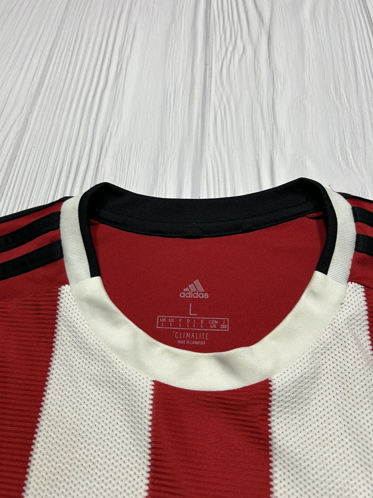 Adidas 2019-2020 Sheffield United Adidas Home Football Shirt Jersey Size US L / EU 52-54 / 3 - 7 Thumbnail