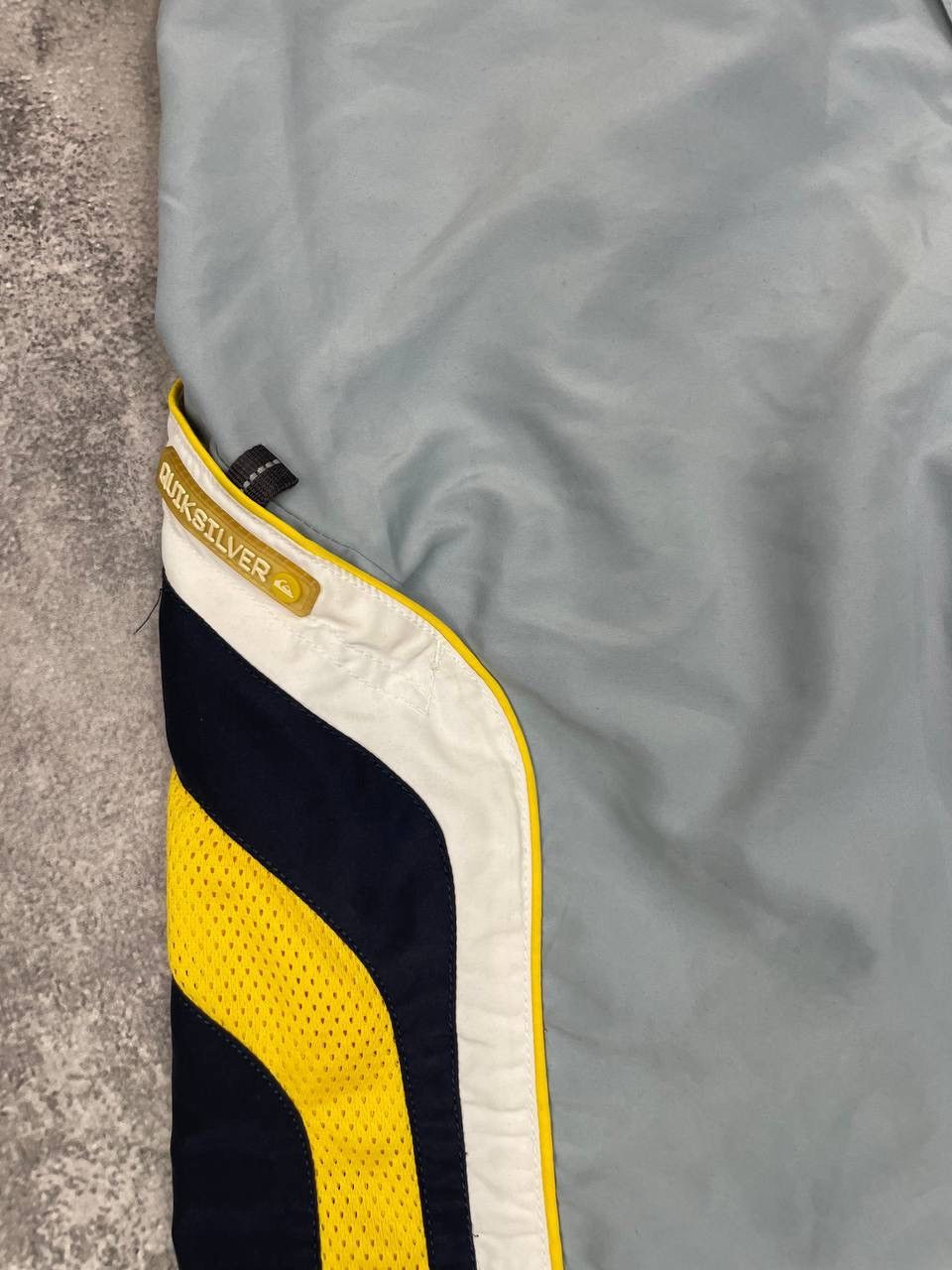 Quiksilver Quiksilver Men Boardshorts Grey Blue Yellow Size S Size US 30 / EU 46 - 3 Thumbnail