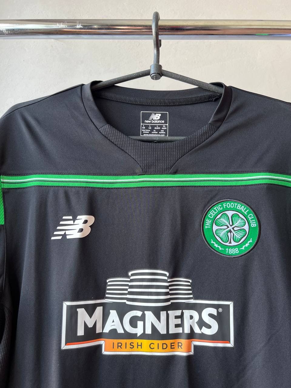 New Balance 2015/16 CELTIC FC TRAINING SOCCER JERSEY FOOTBALL SHIRT SZ S Size US L / EU 52-54 / 3 - 3 Thumbnail