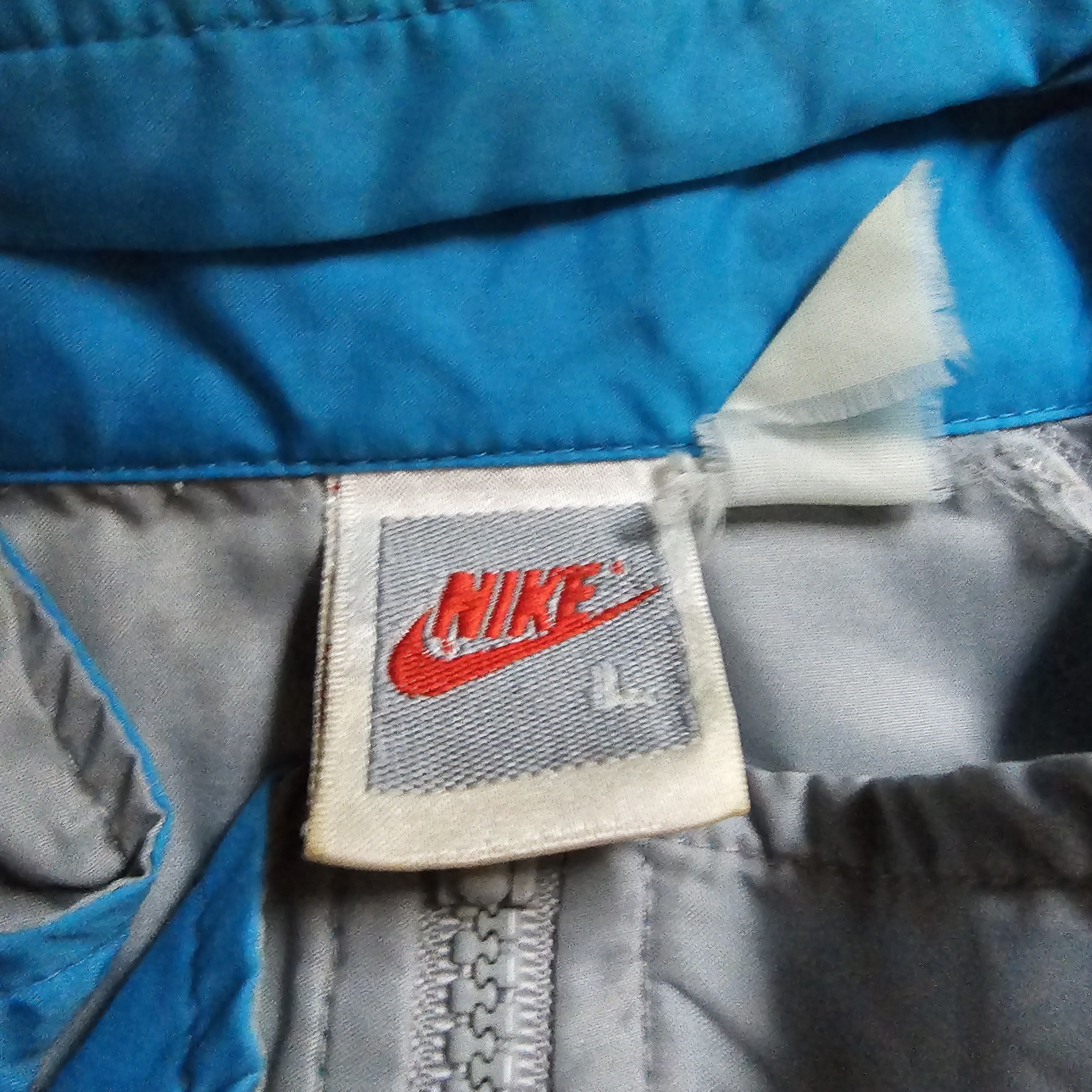 Nike 1989 Nike Wind Runner Wind Breaker Full Zip Jacket Size L Size US L / EU 52-54 / 3 - 3 Thumbnail