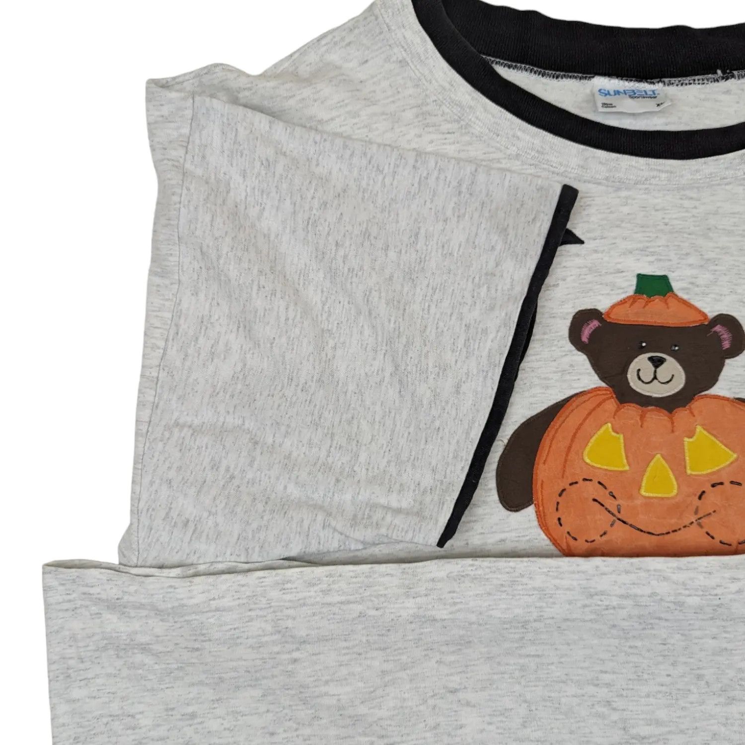Vintage Vintage SUN BELT Teddy Bear Halloween Pumpkin Graphic Tee Size US XL / EU 56 / 4 - 7 Thumbnail