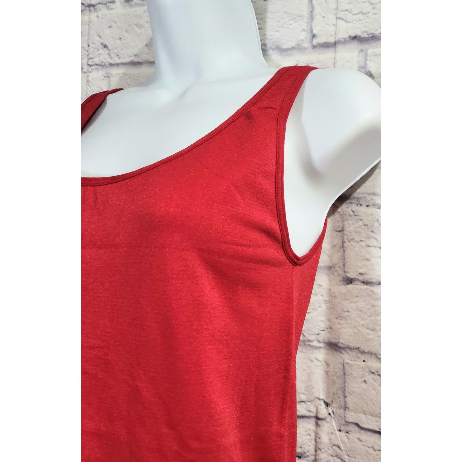 Other Anabel Connection Red Sleeveless Tank Top One Size Size ONE SIZE - 2 Thumbnail