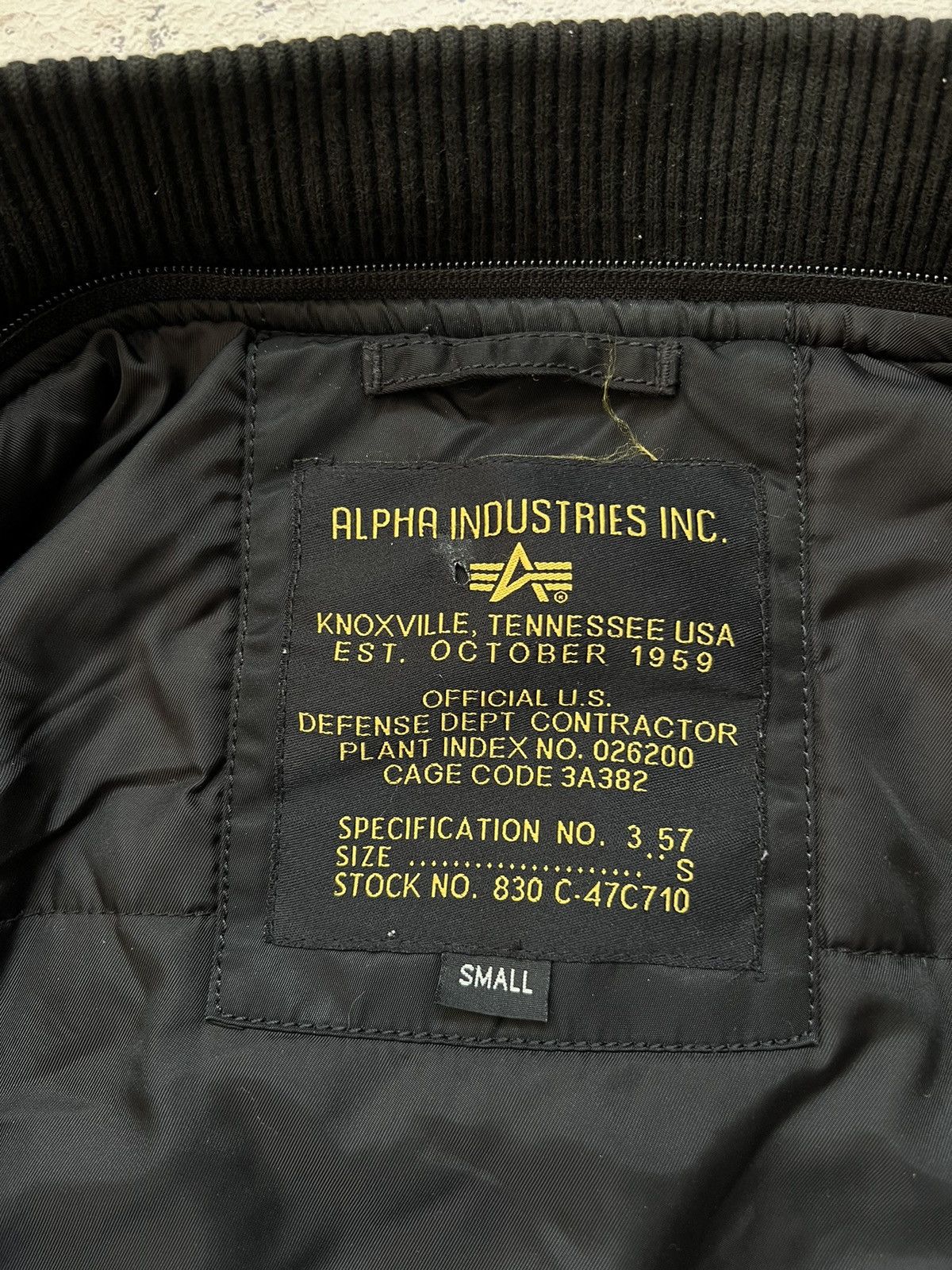 Alpha Industries × Vintage Alpha Industries MA-1 Bomber Jacket Size US S / EU 44-46 / 1 - 3 Thumbnail