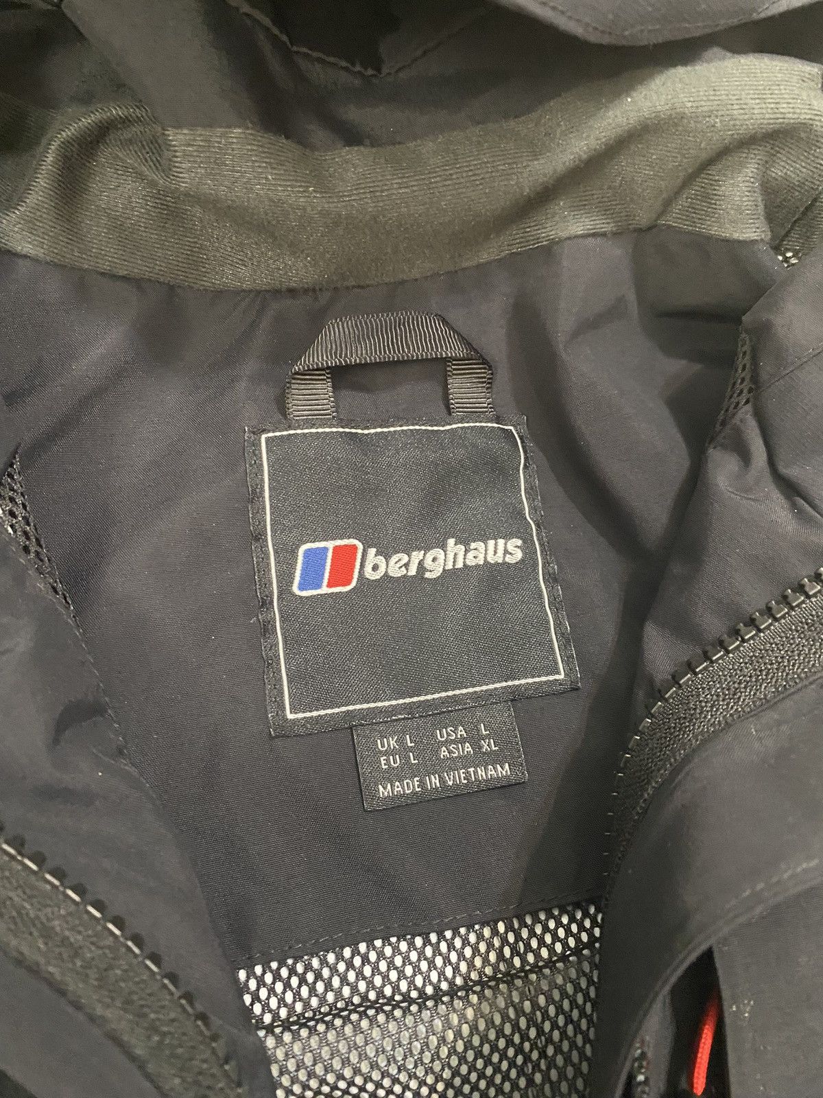 Berghaus Berghaus Hydroshell Elite Jacket Windbreaker Size L Size US L / EU 52-54 / 3 - 11 Thumbnail