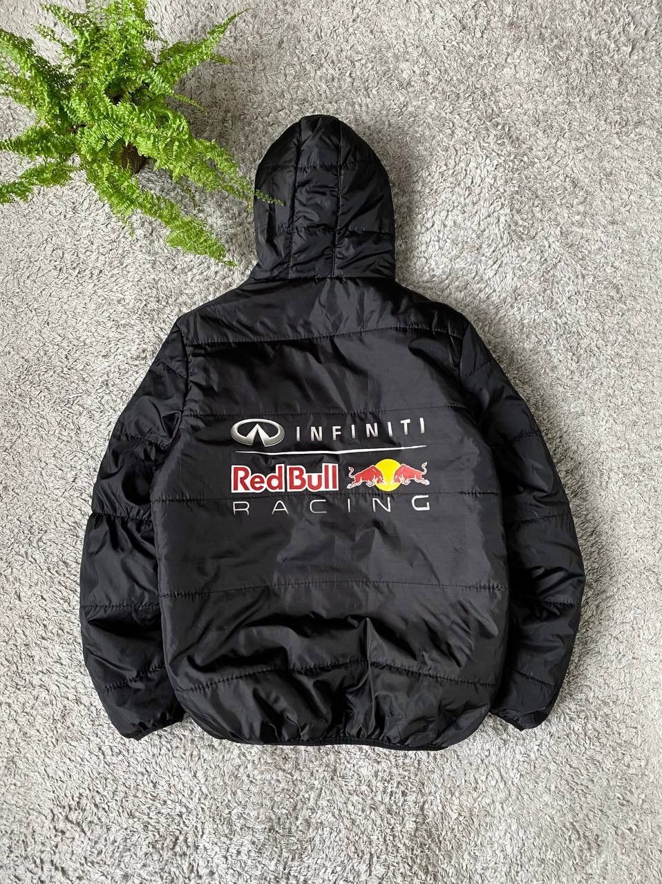 Red Bull × Vintage 00s Redbull Racing Infinity Puffer Light Jacket Streetwear Size US L / EU 52-54 / 3 - 1 Thumbnail
