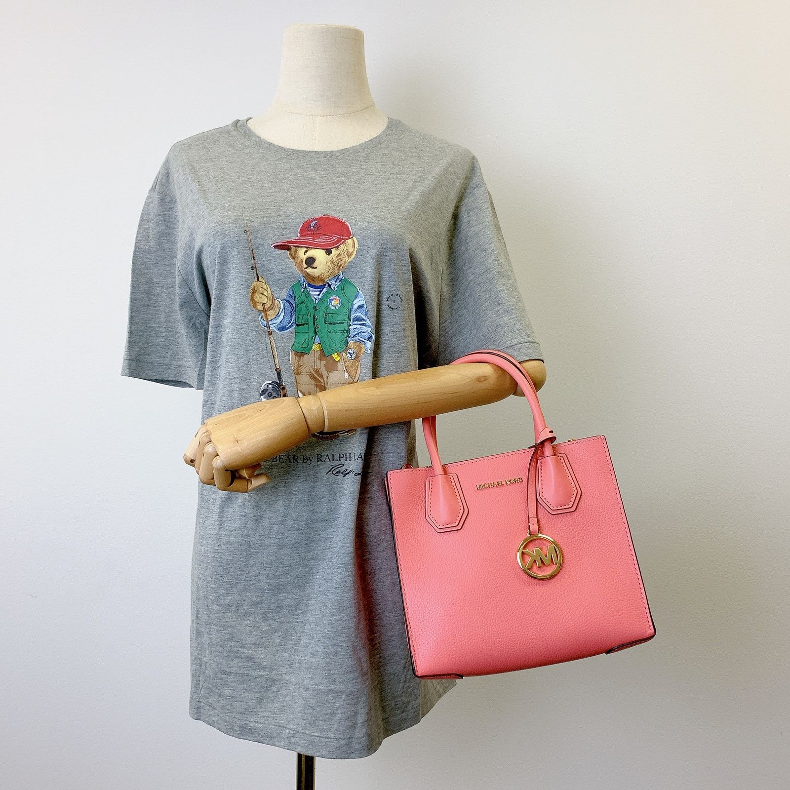 Michael Kors 35S1GM9M2L Mercer Pebbled Leather IN GRAPEFRUIT