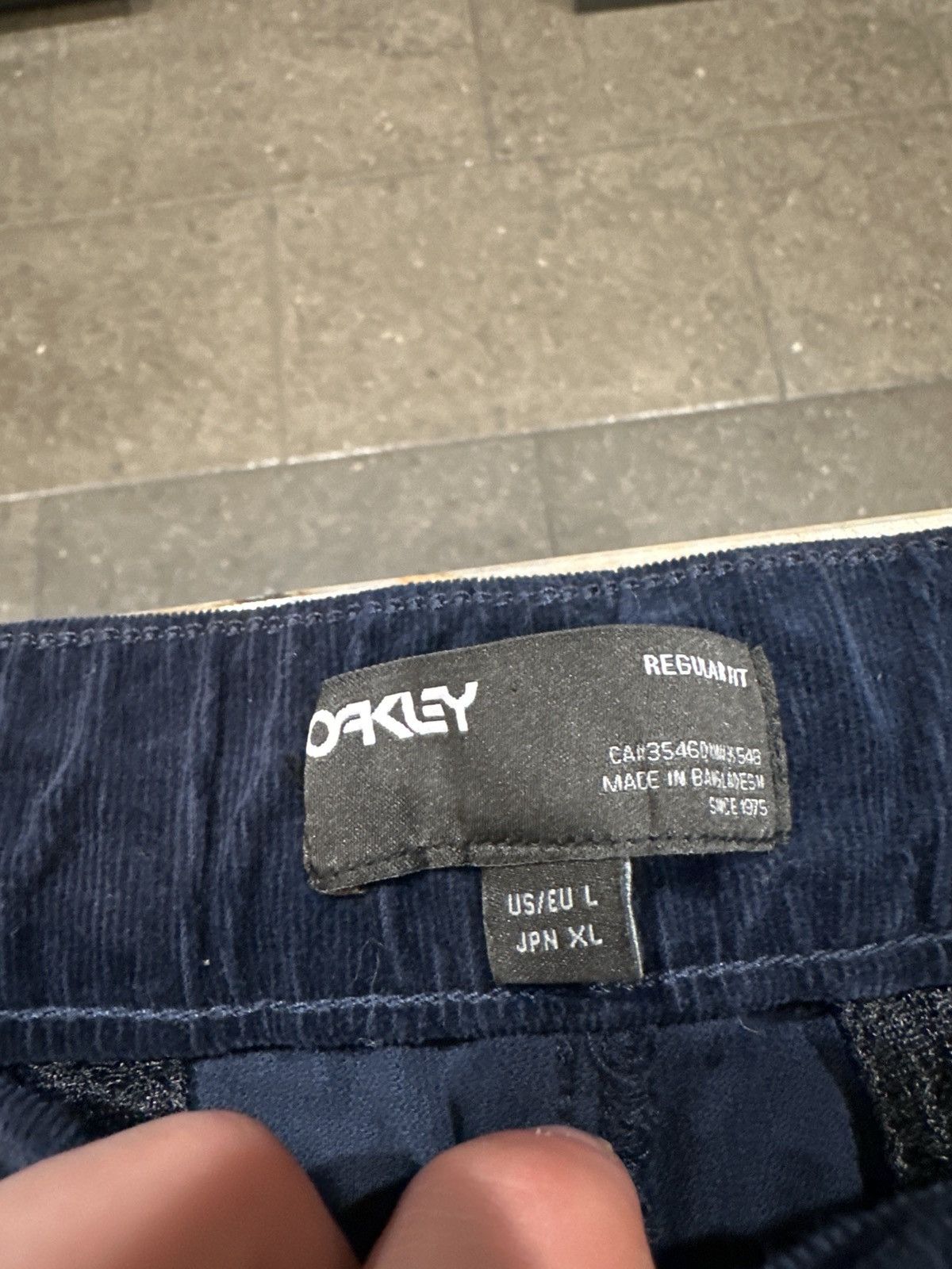 Oakley Navy blue Corduroy Oakley Pants Size US 33 - 3 Thumbnail