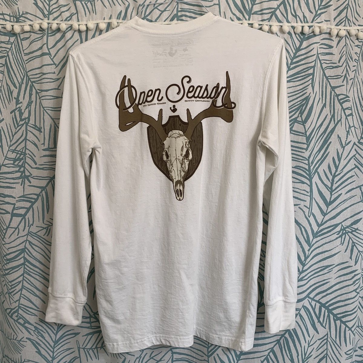 Other Rowdy Gentleman white graphic long sleeve pocket tee Size US S / EU 44-46 / 1 - 3 Thumbnail