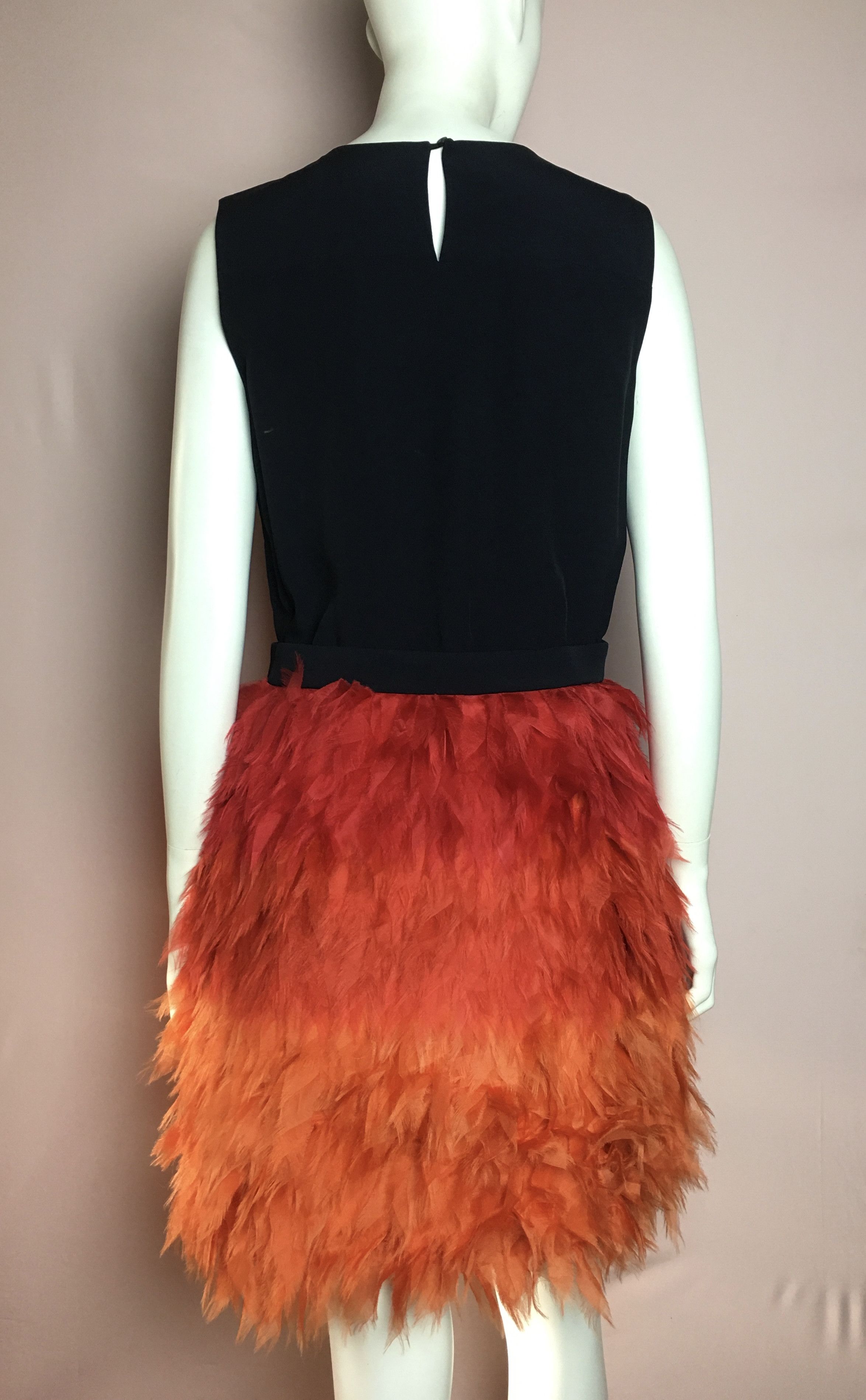 Victoria Beckham Victoria Beckham Black Orange Ombre Feather Mini Dress US8 Size M / US 6-8 / IT 42-44 - 4 Thumbnail