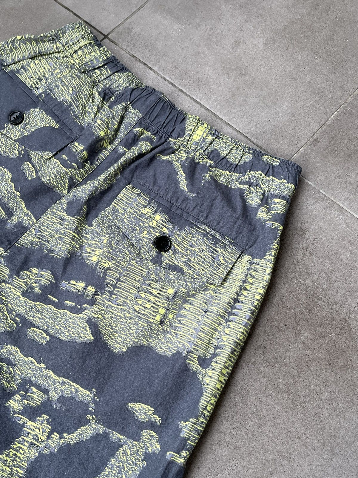 Diesel !DS! SS23 Diesel P-Ferg Camo Track Shorts Size US 32 / EU 48 - 14 Thumbnail