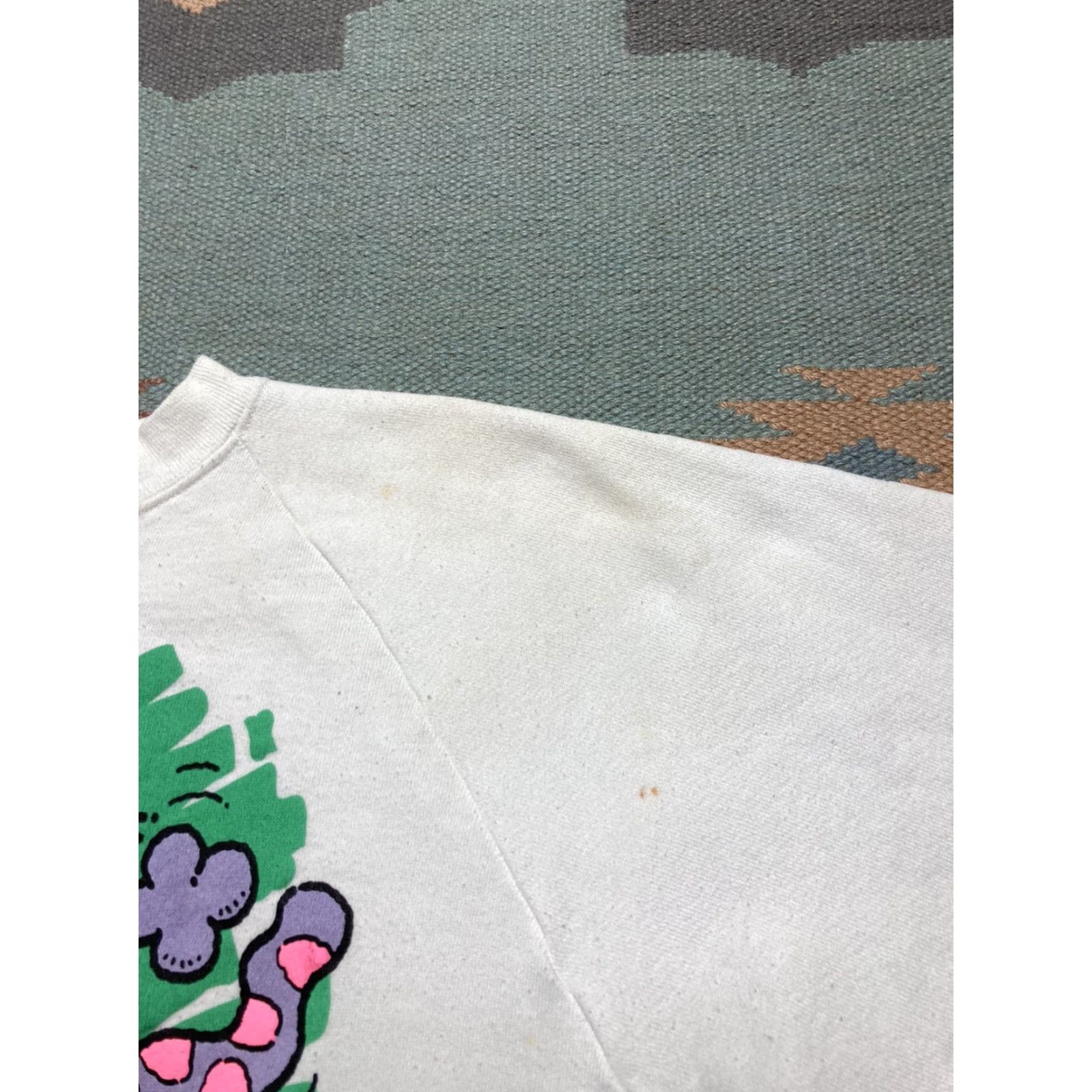 Vintage VINTAGE 90s Sweatshirt Crewneck Busy Cat Mouse Stressed Out Approach With Caution XL White Mens Pullover Size US XL / EU 56 / 4 - 5 Thumbnail