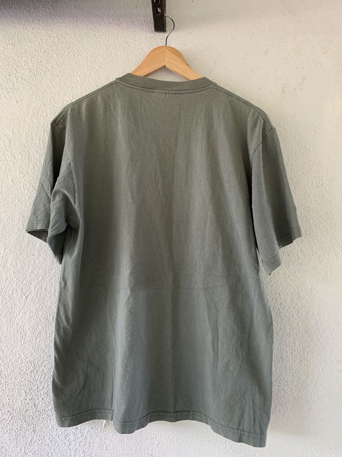 Nike × Vintage Vintage Nike Centre Swoosh Tee Size US M / EU 48-50 / 2 - 2 Thumbnail