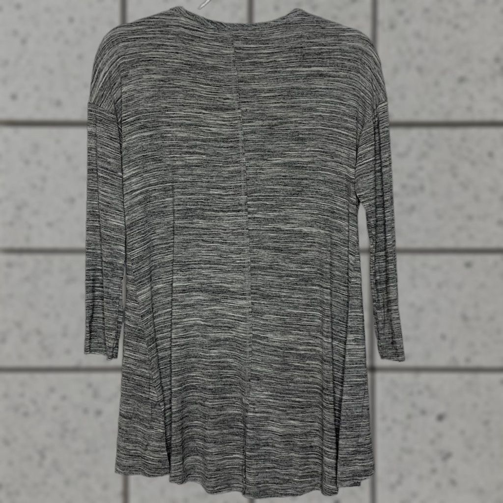 Vintage Mod-o-doc Womens Tunic Top S 3/4 Sleeve Gray Asymmetrical Hem Crossover Slim Fit Shirt Womens Size S / US 4 / IT 40 - 1 Thumbnail