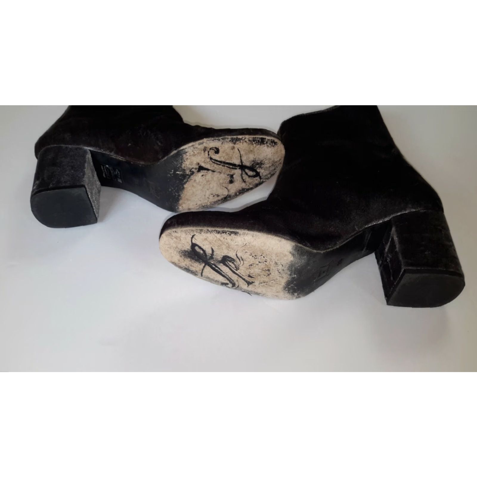 Free People Free People Boots Ankle 7.5 Velvet Cecile Block Heel Gray/Silver Women Size US 8 / IT 38 - 6 Thumbnail