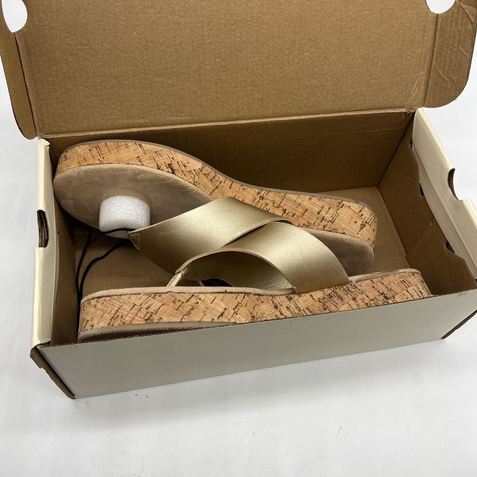 Other St. John's Bay Salden Women's Sandals Gold Size US 9 / IT 39 - 13 Thumbnail