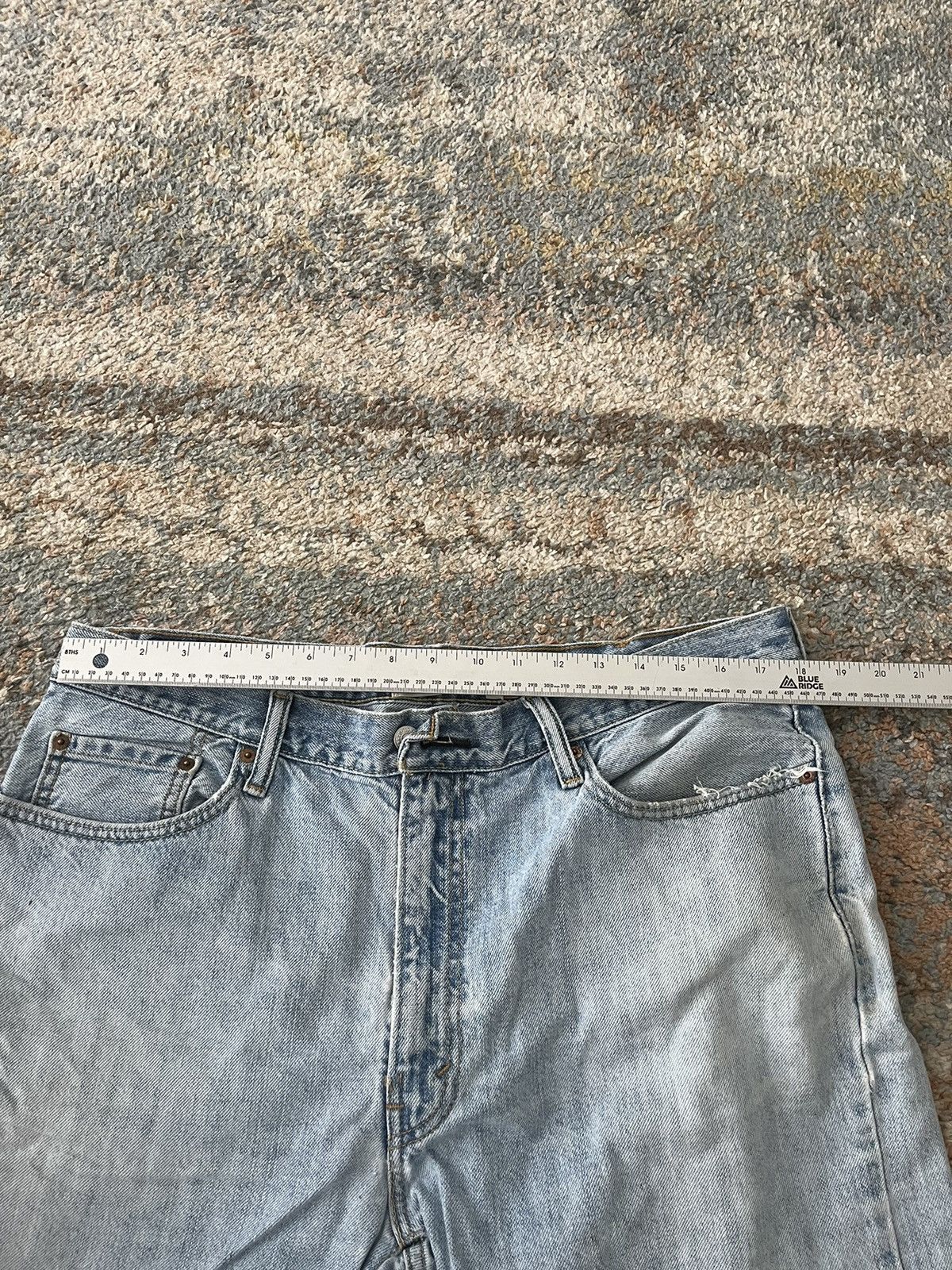Levi's × Levi's Vintage Clothing × Vintage VTG Levi’s 505 Distressed Denim Shorts 36 Size US 36 / EU 52 - 4 Thumbnail