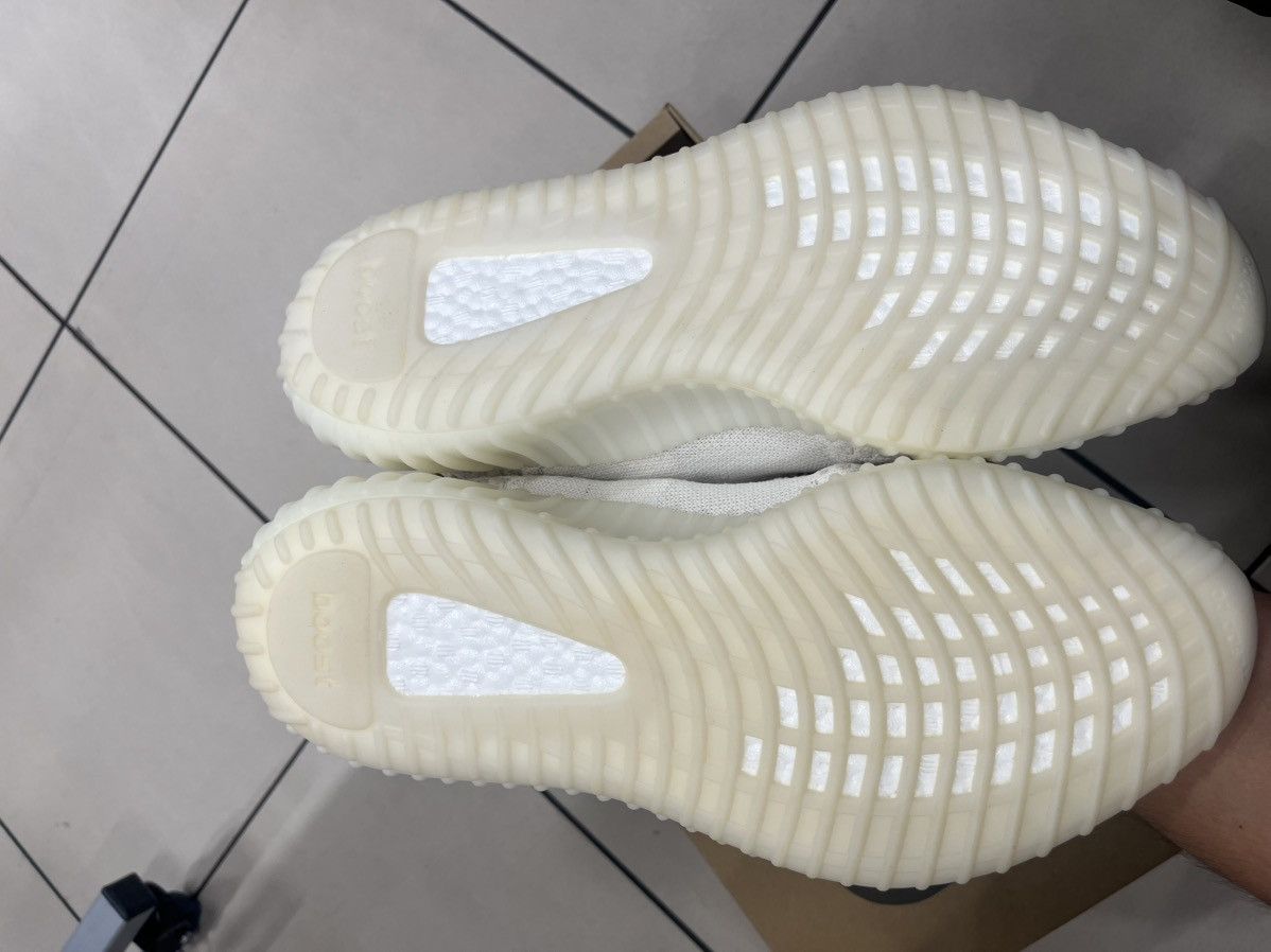 Yeezy Yeezy Boost 350 V2 Size US 11 / EU 44 - 3 Thumbnail