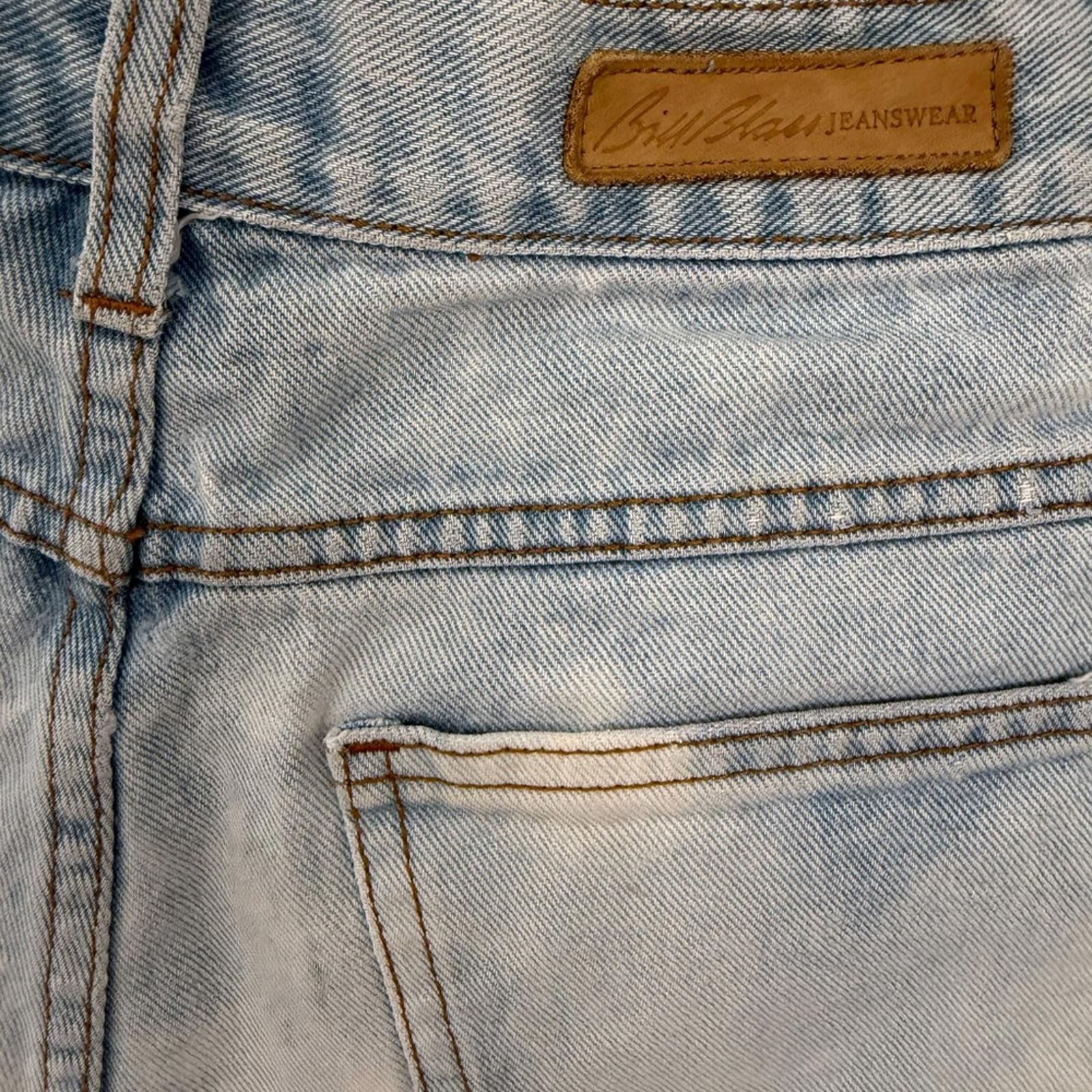 Bill Blass Bill Blass distressed hombre faded cotton jean shorts SZ 10 Size 32" / US 10 / IT 46 - 3 Thumbnail