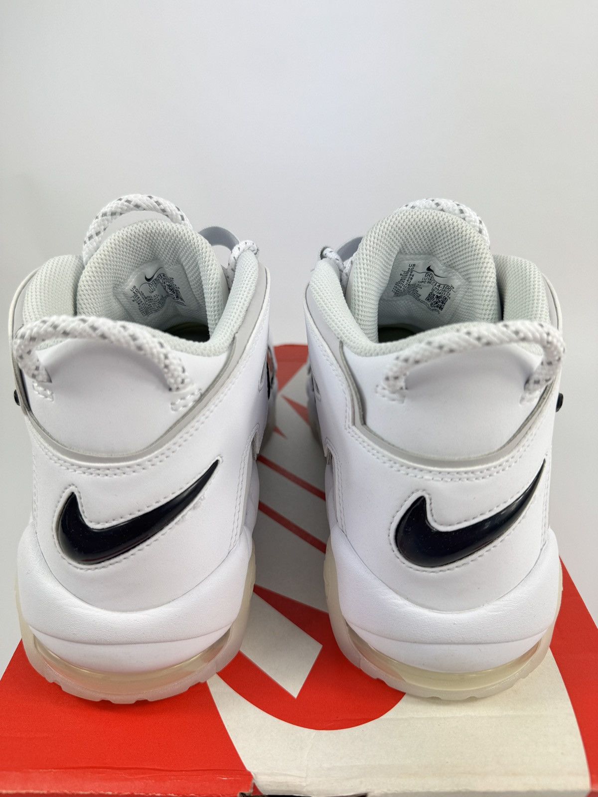 Nike NIKE AIR MORE UPTEMPO Size US 10 / EU 43 - 4 Thumbnail