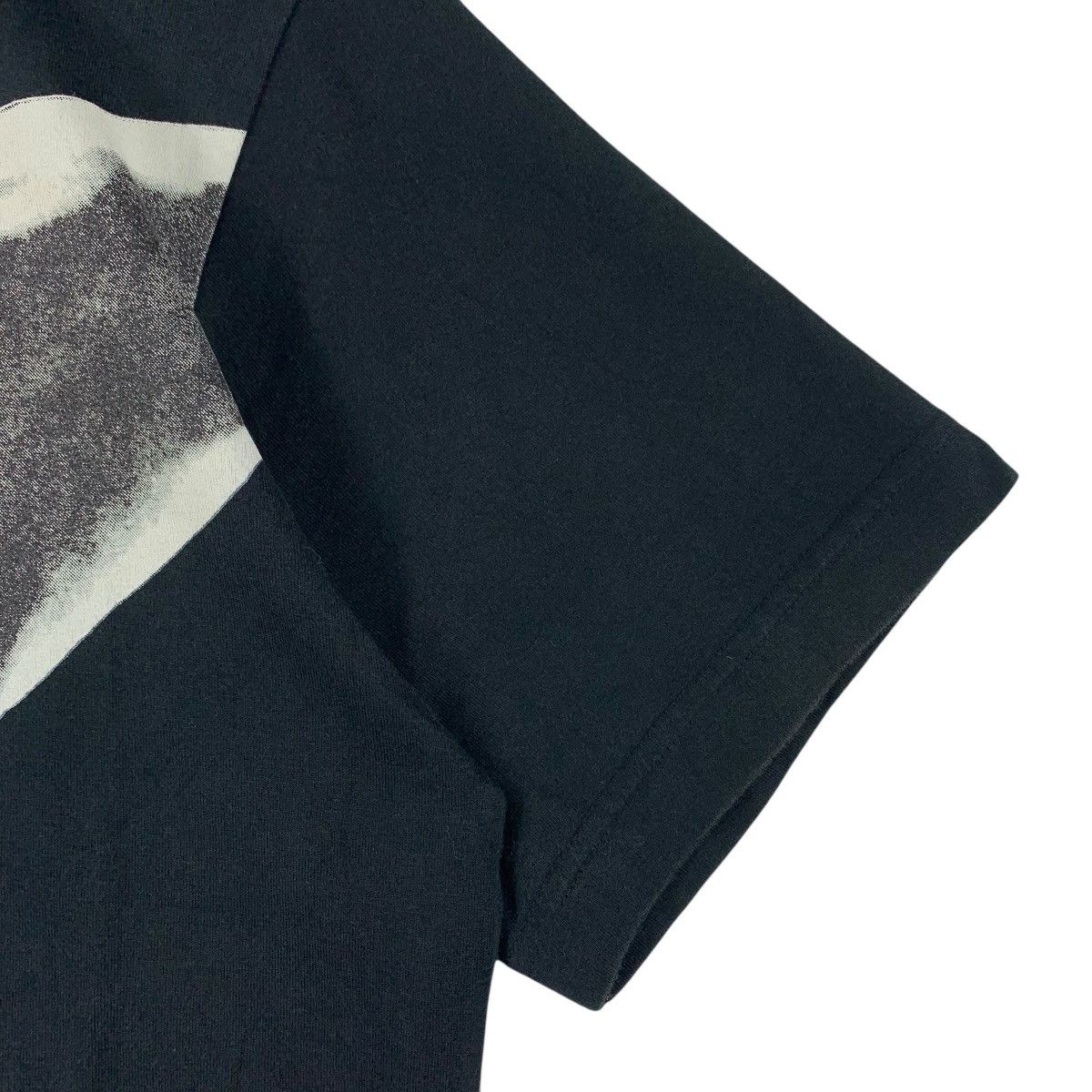 Barbara Kruger × Uniqlo × Vintage Vintage BARBARA KRUGER remote control art tee shirt Size US M / EU 48-50 / 2 - 7 Thumbnail