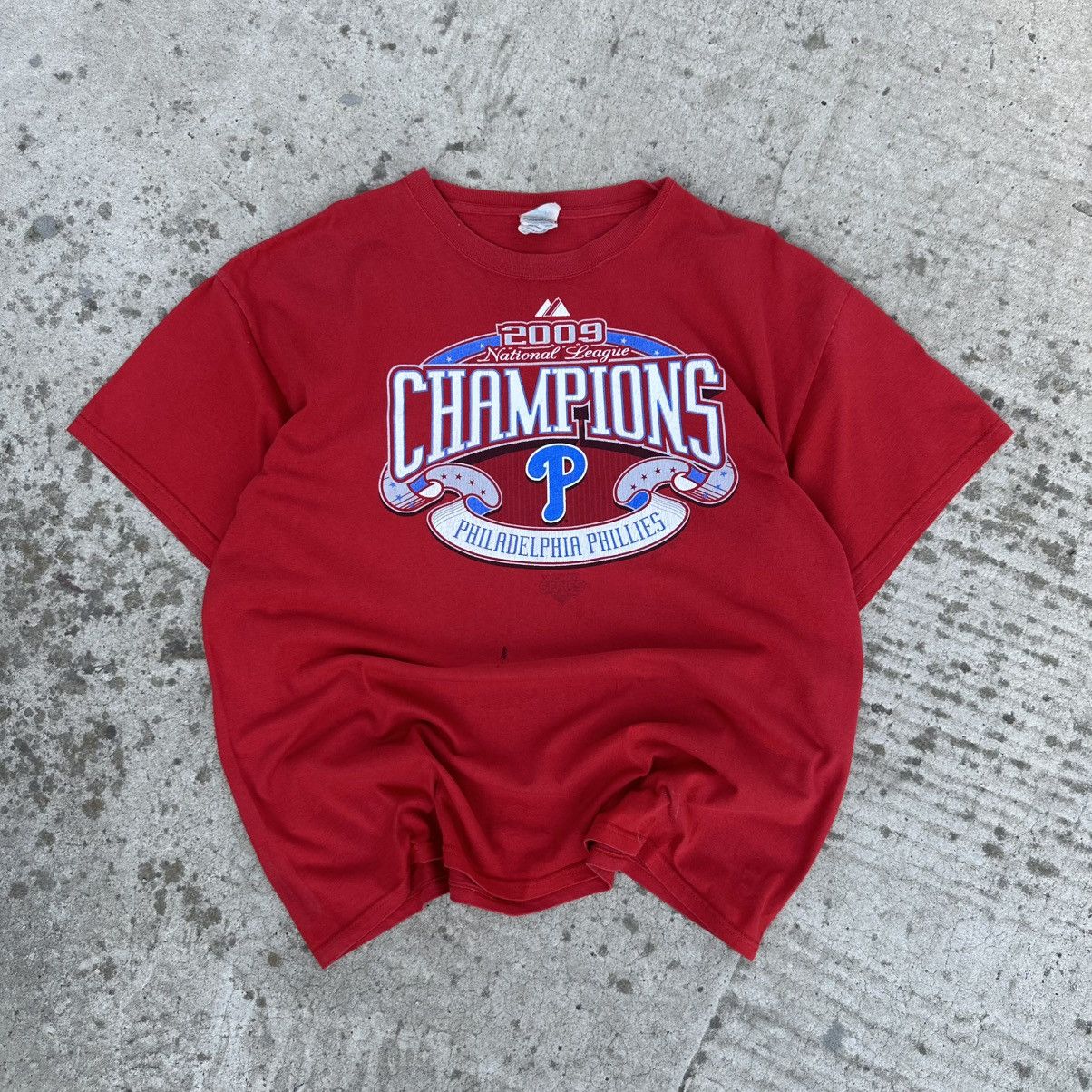 Raised by Champions Vintage Philadelphia Phillies T-shirts Champions 2009 Size US XL / EU 56 / 4 - 1 Thumbnail