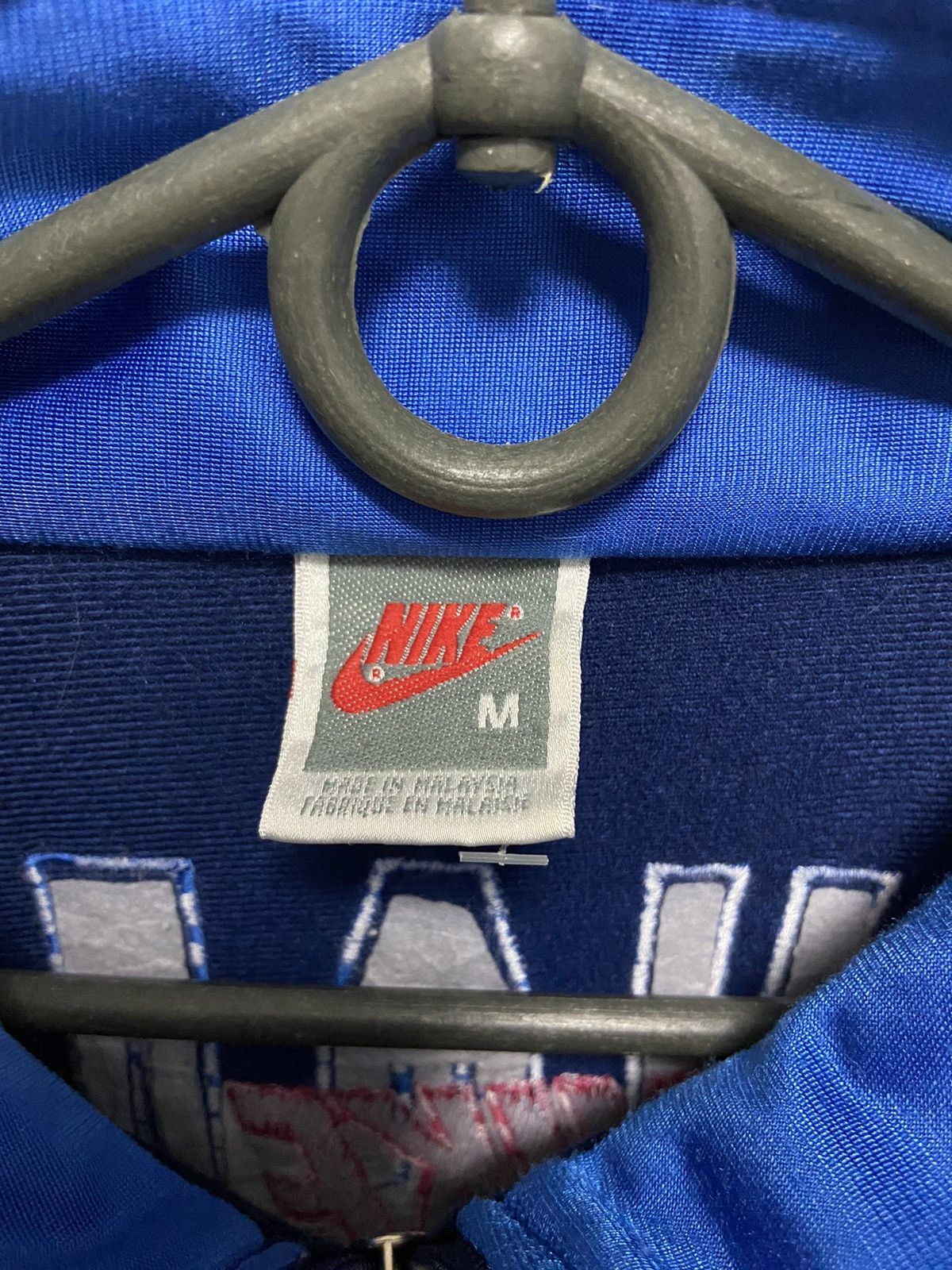 Nike × Vintage Nike USA Beaverton Oregon Vintage Windbreaker Sweatshirt Size US M / EU 48-50 / 2 - 7 Thumbnail