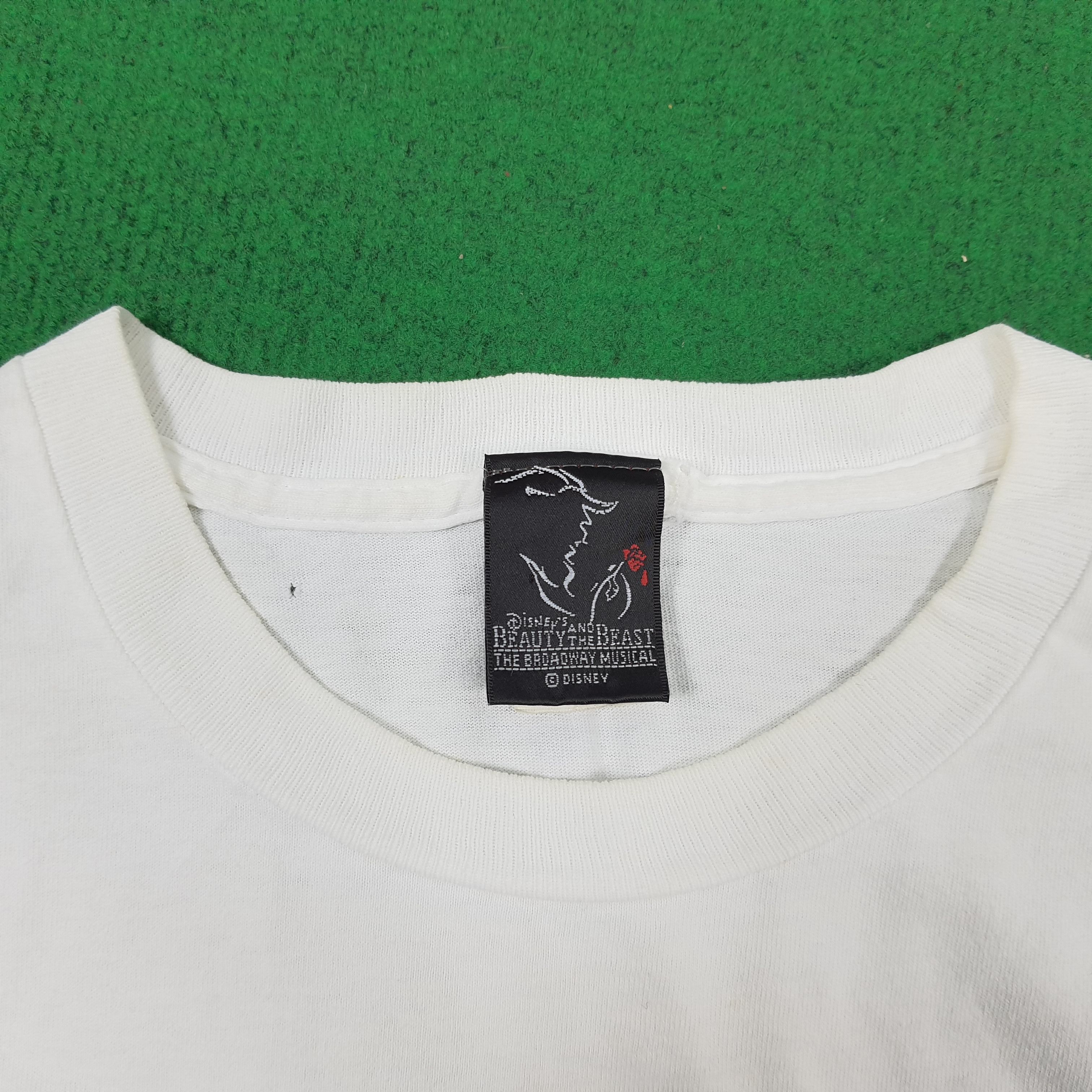 Disney × Vintage Vintage Disney's Beauty and The Beast Musical T-shirt Size US M / EU 48-50 / 2 - 5 Thumbnail