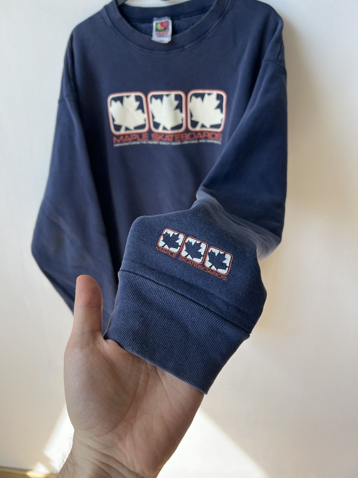 Fruit Of The Loom Vintage Maple Skateboards Cotton Navy Sweatshirt Size XL Size US XL / EU 56 / 4 - 8 Thumbnail