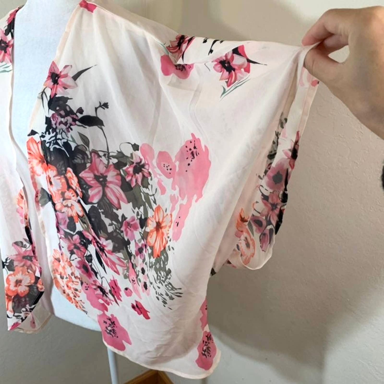 Other Pink Floral Women Top Cardigan size S Size S / US 4 / IT 40 - 3 Thumbnail