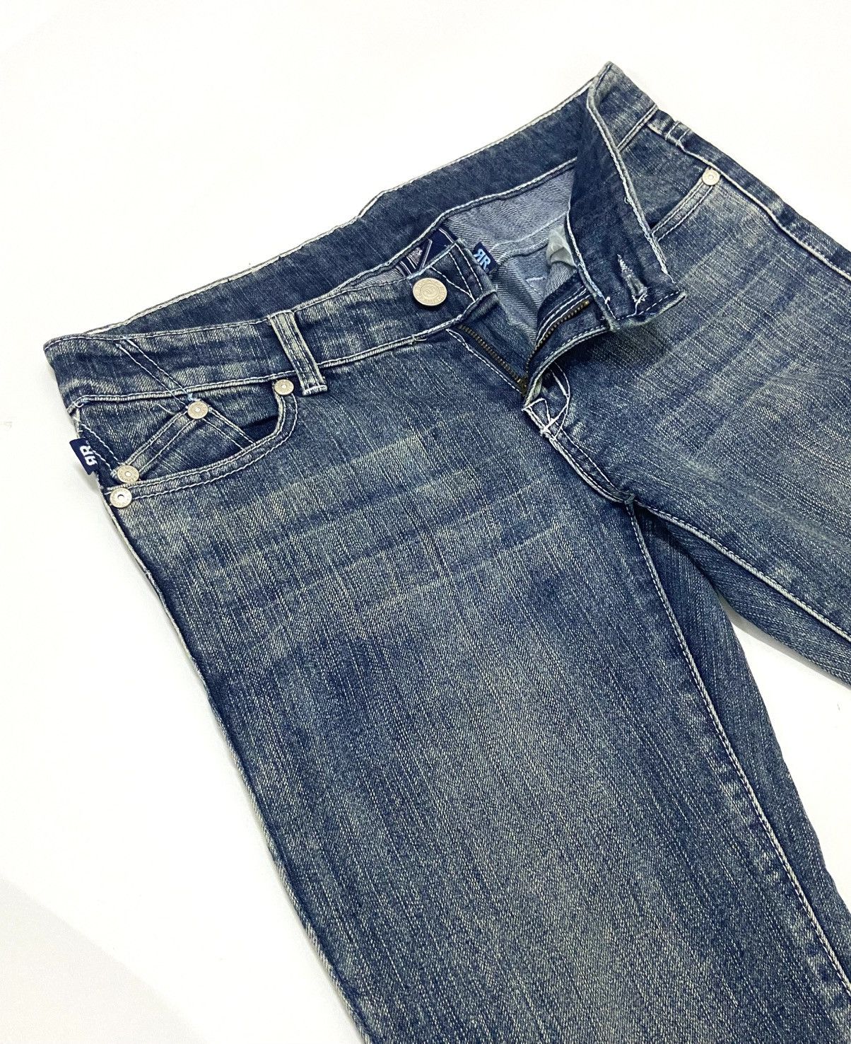 Victoria Beckham VICTORIA BECKHAM ROCK N REPUBLIC FLARE JEANS Size 28" / US 6 / IT 42 - 12 Thumbnail