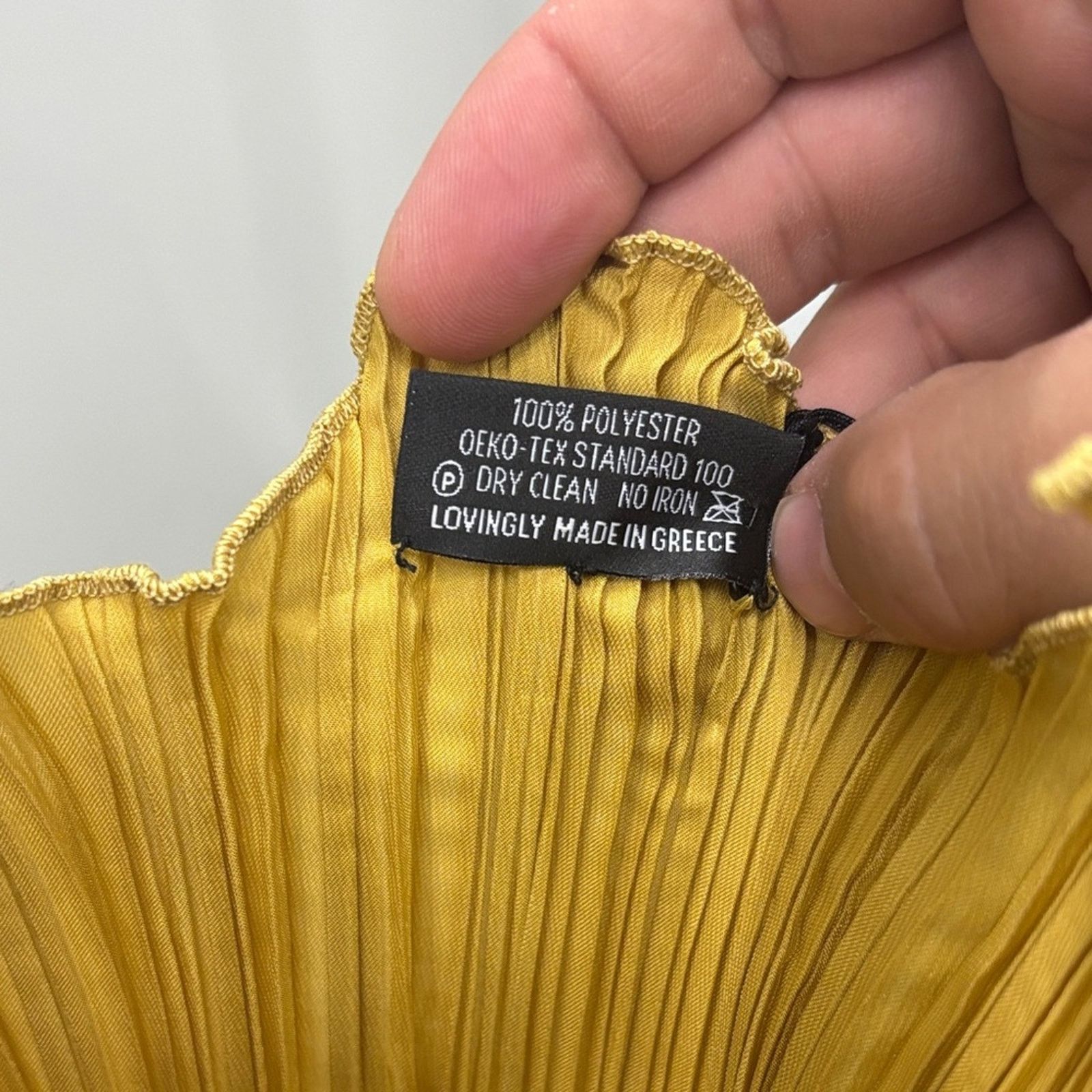 Other NWT Daphne Valente Golden Yellow Ruffled Tank Top One Size Size ONE SIZE - 9 Thumbnail