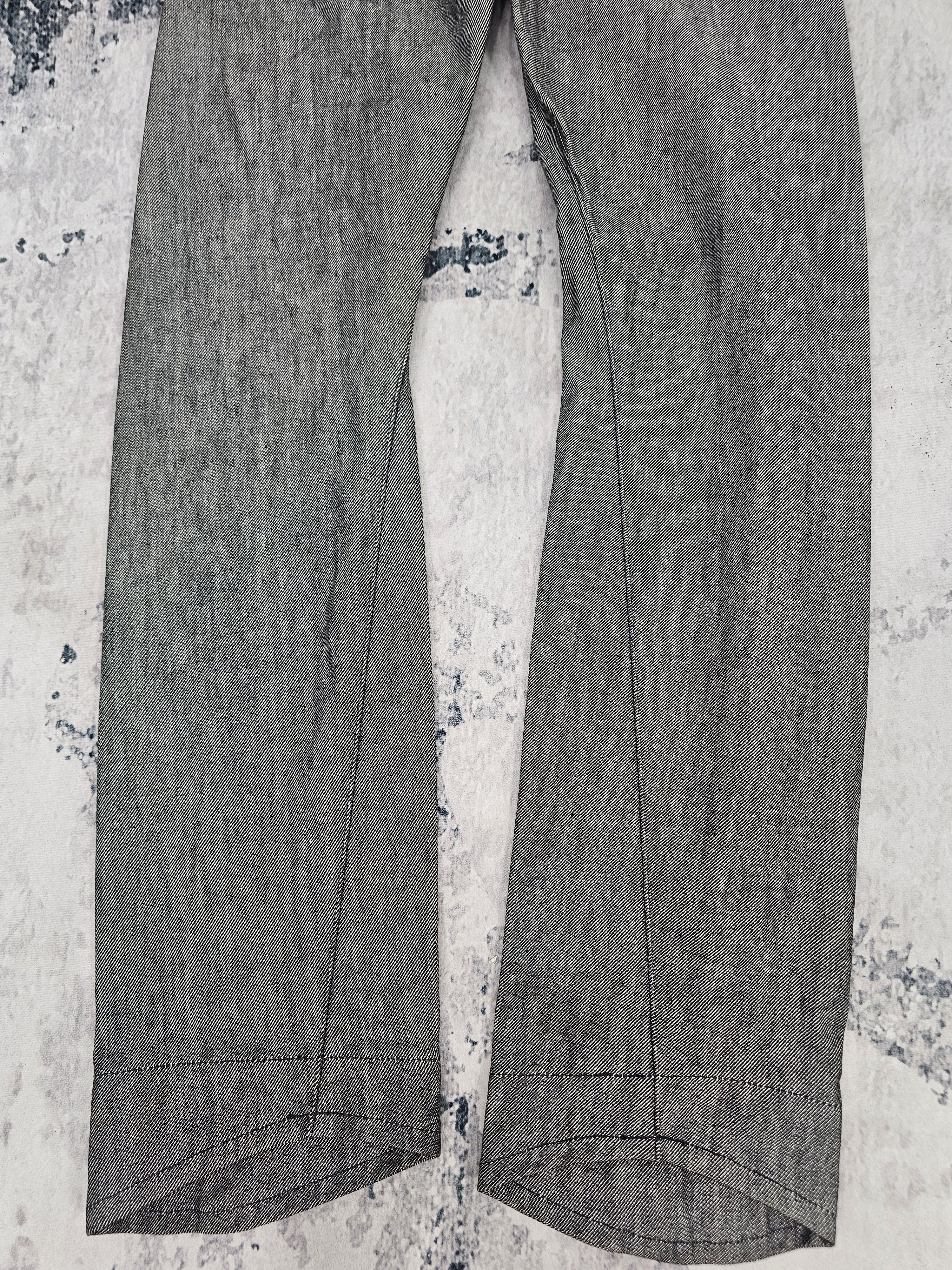 Levi's Vintage Clothing Vtg LEVIS Engineered Regular Fit Twisted Black Jeans L0562 Size US 27 - 3 Thumbnail