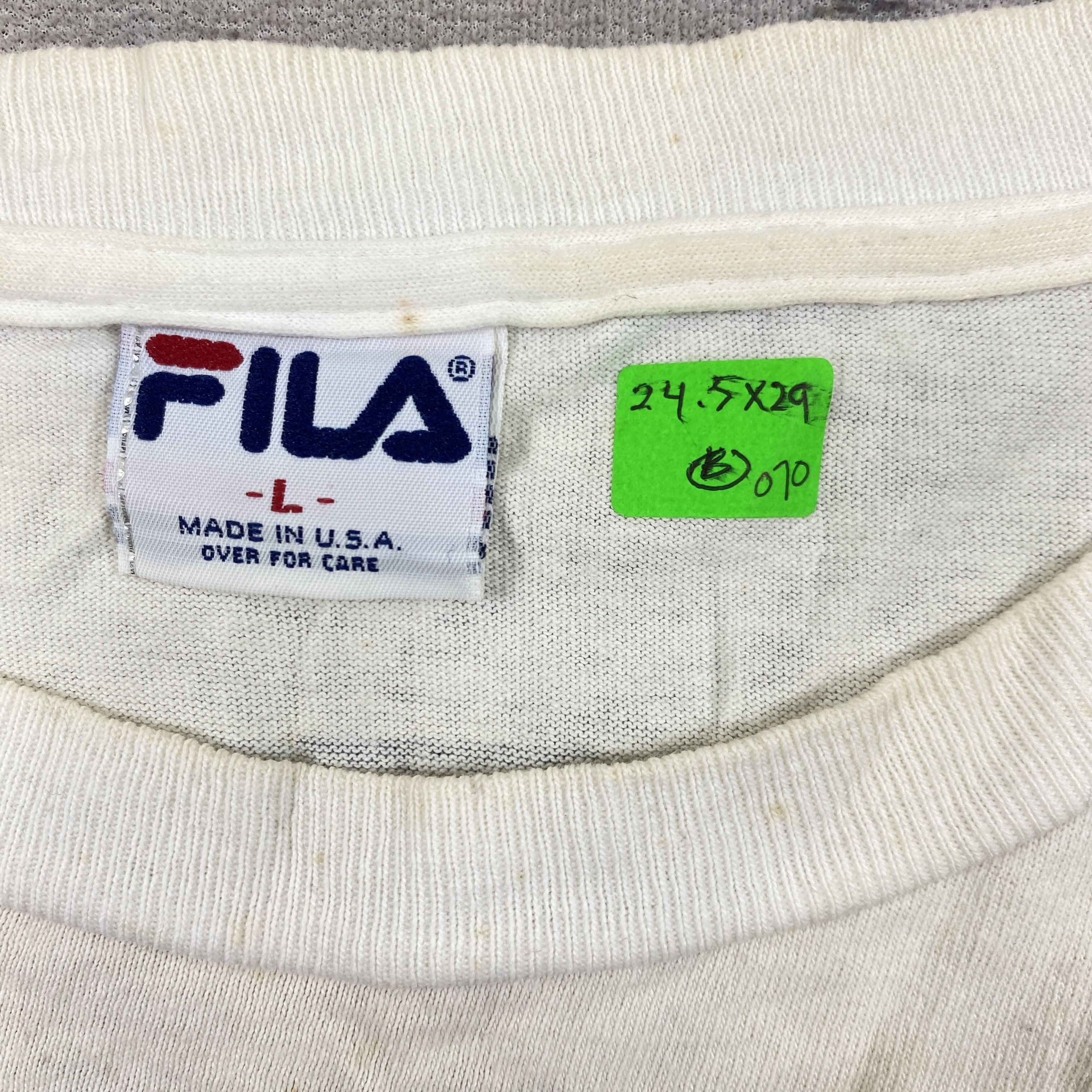 Fila Vintage Fila Big Logo Large T shirt -B070 Size US L / EU 52-54 / 3 - 5 Thumbnail