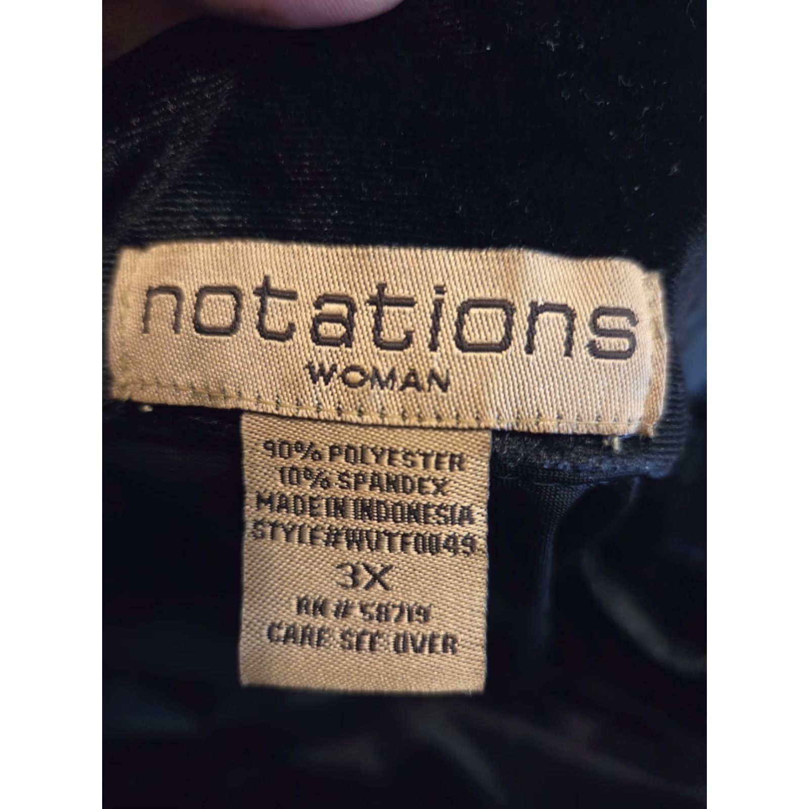 Vintage VINTAGE Notations Woman Black Velvet Layered Look Jacket Shell Top 3X Shirt Womens Velvet Shell Top 90s Black Notations Vintage 3X Size XXL / US 16-18 / IT 52-54 - 4 Thumbnail