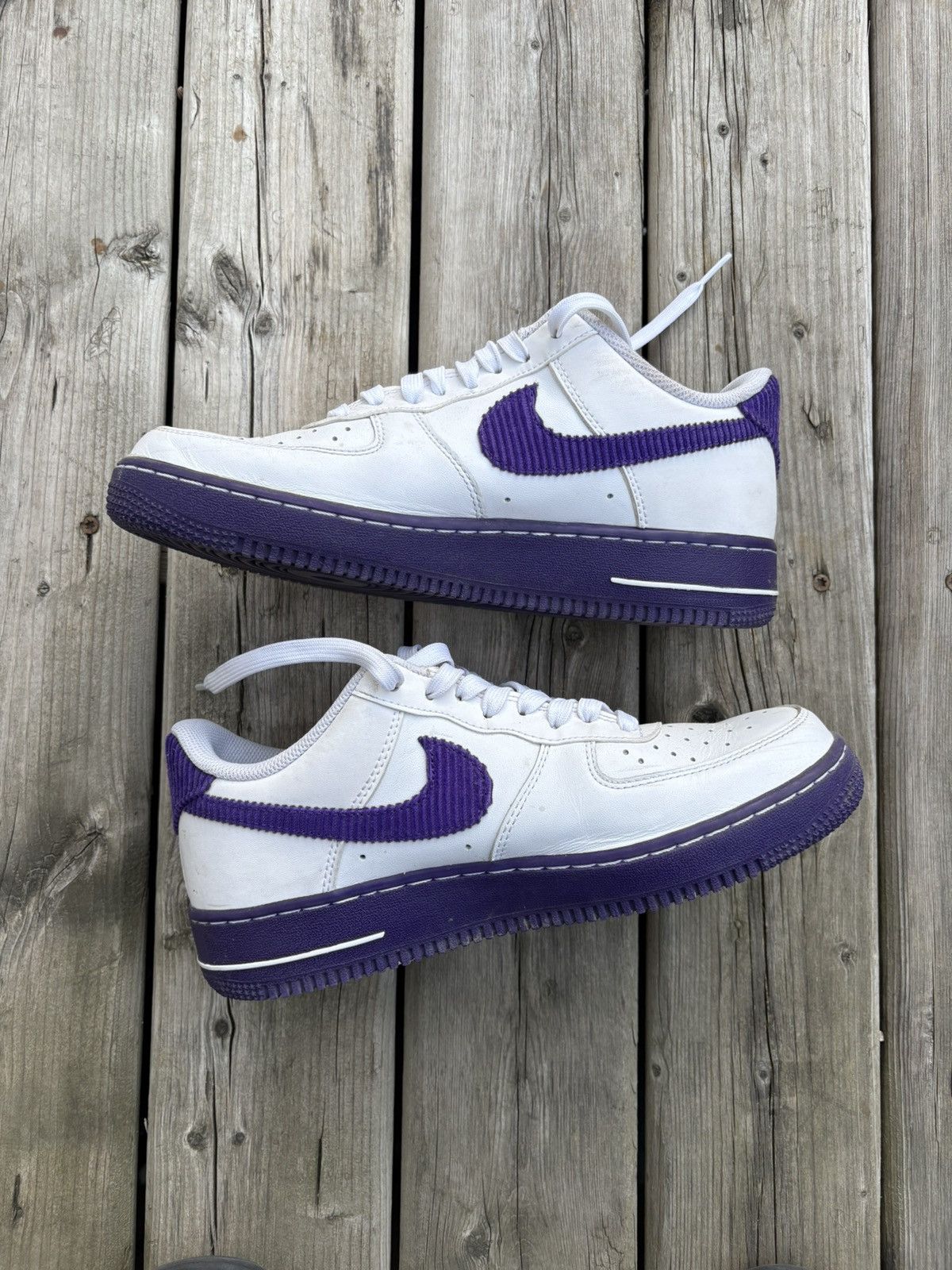 Nike Vintage Nike Air Force 1 '07 LV8 EMB Size US 8 / EU 41 - 2 Thumbnail