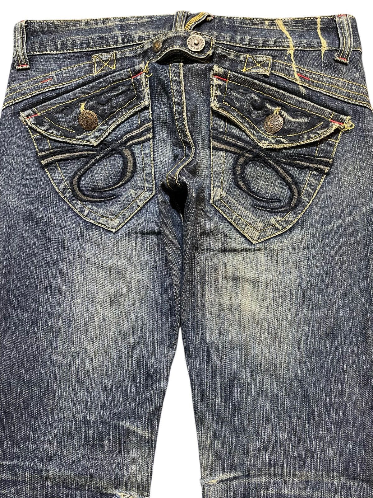 Who Decides War Vintage Japanese Brand Faded Wash Clawmark Flared Jeans Size US 31 - 5 Thumbnail