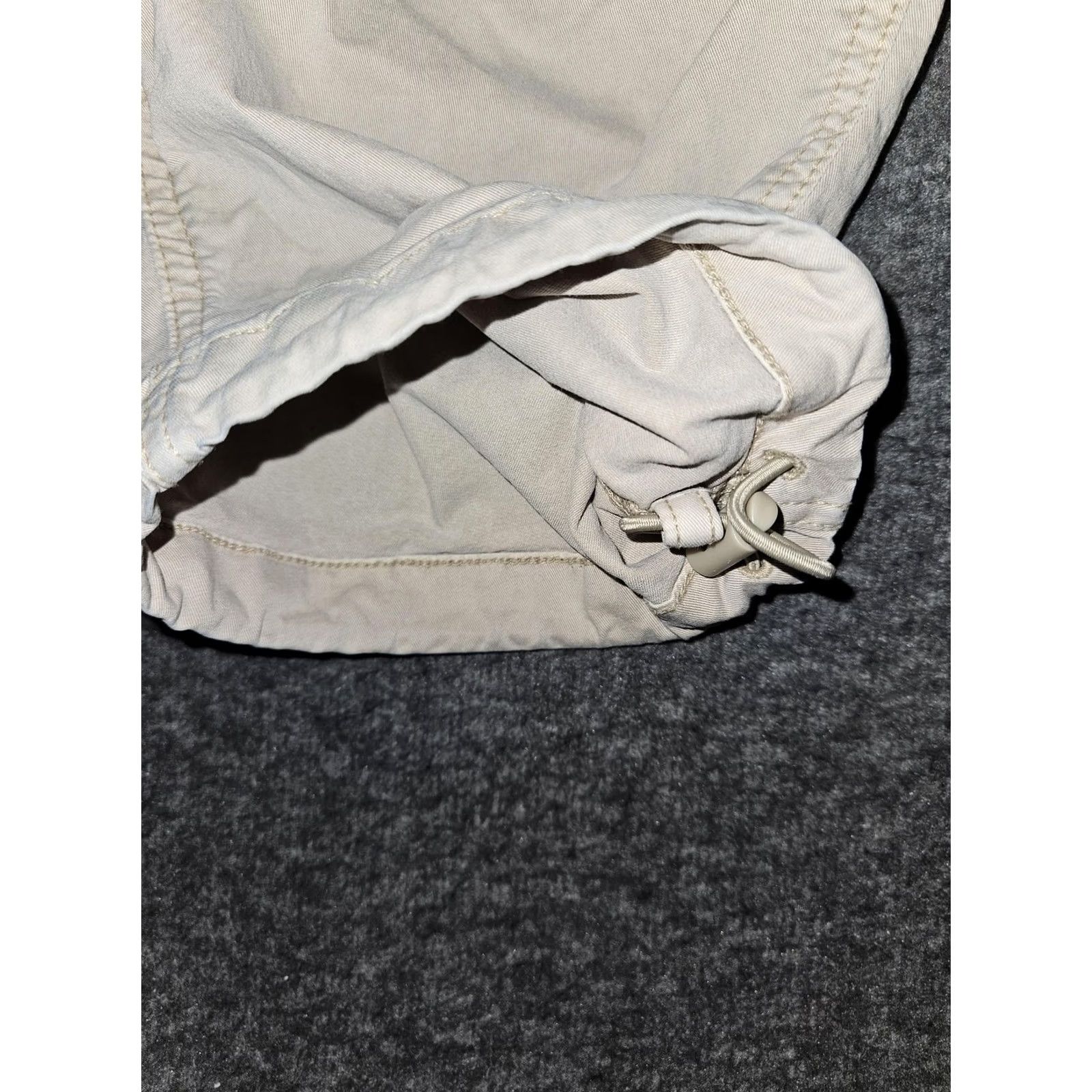Vintage VINTAGE? No. American Eagle Pants Mens Small Beige Flex Joggers Elastic Waist Drawstring Size US 29 - 7 Thumbnail