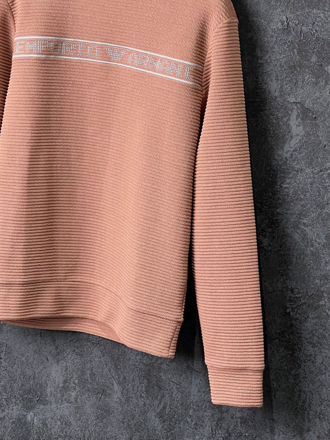 Emporio Armani EMPORIO ARMANI blush pink crewneck knit sweater M Size M / US 6-8 / IT 42-44 - 4 Thumbnail